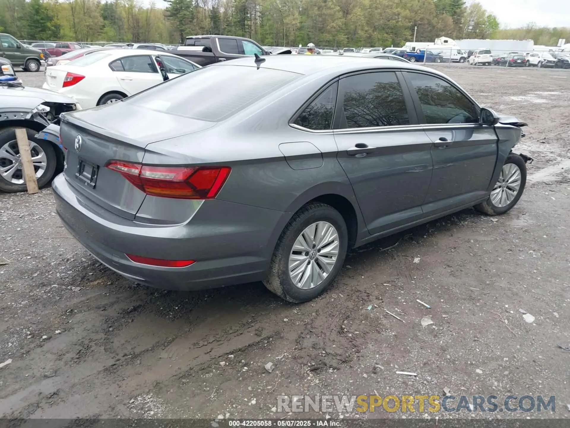 4 Photograph of a damaged car 3VWC57BU1KM067257 VOLKSWAGEN JETTA 2019