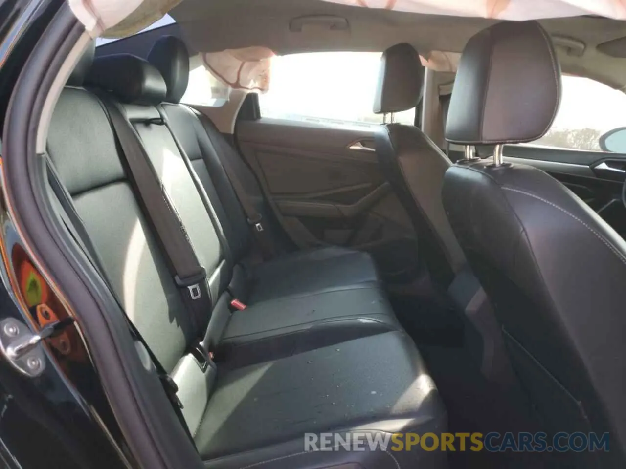 10 Photograph of a damaged car 3VWC57BU1KM132916 VOLKSWAGEN JETTA 2019