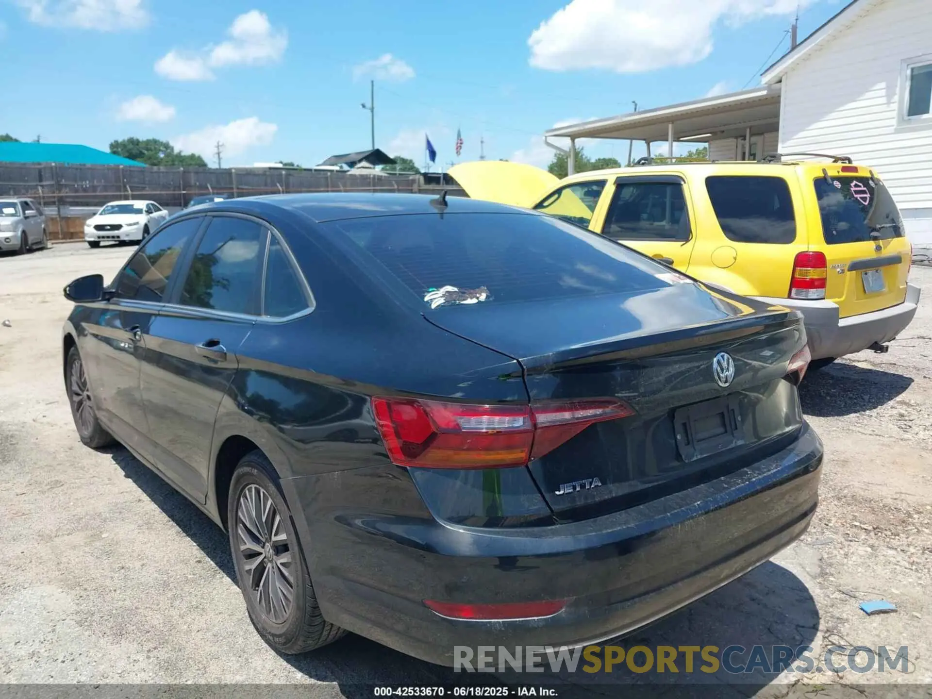 3 Photograph of a damaged car 3VWC57BU1KM132947 VOLKSWAGEN JETTA 2019