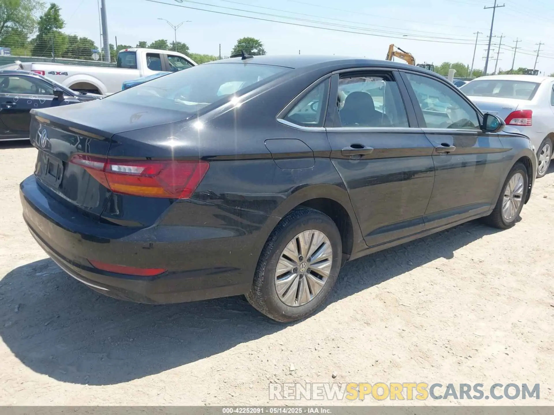 4 Photograph of a damaged car 3VWC57BU1KM139302 VOLKSWAGEN JETTA 2019