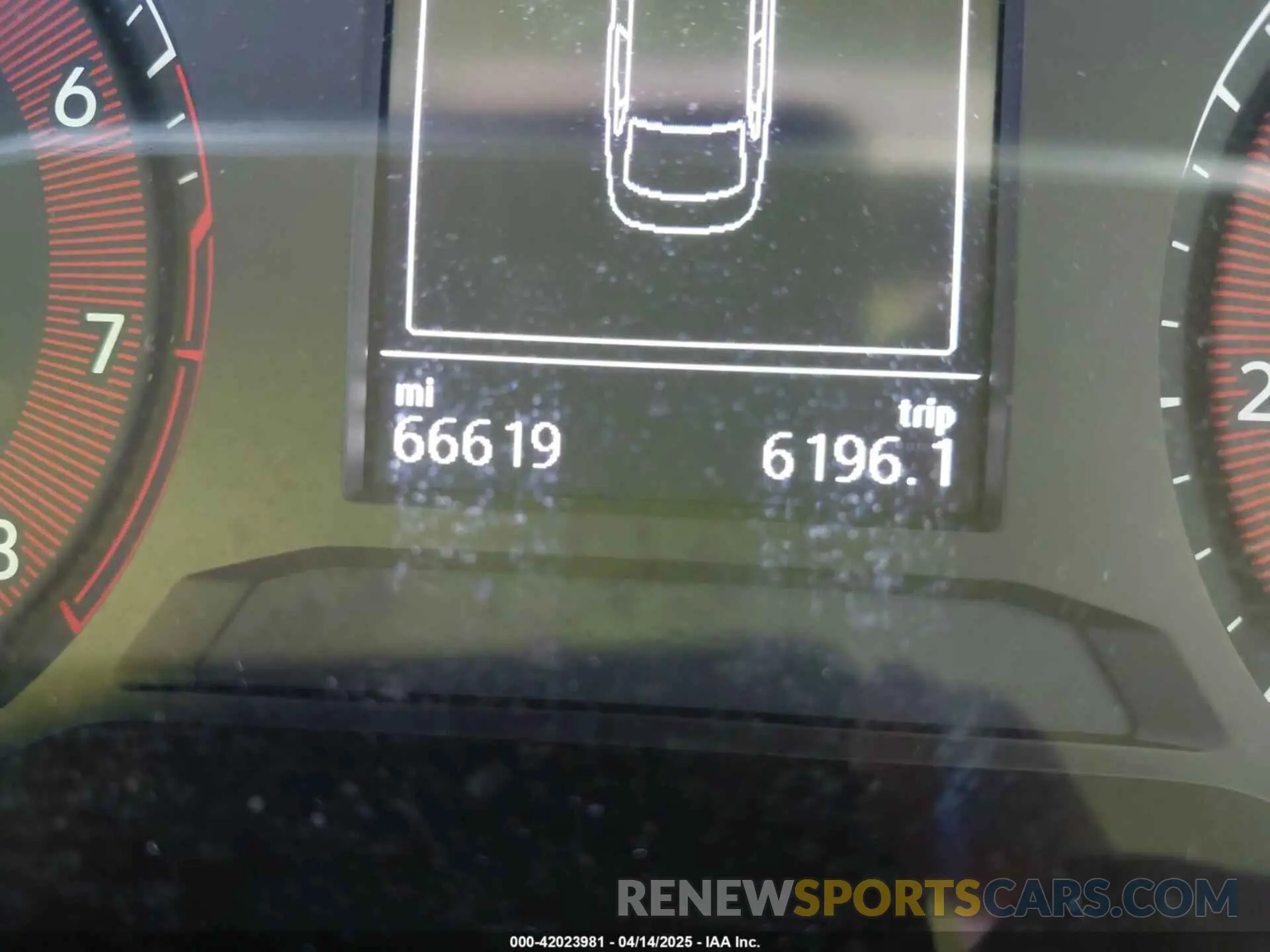 14 Photograph of a damaged car 3VWC57BU1KM152437 VOLKSWAGEN JETTA 2019