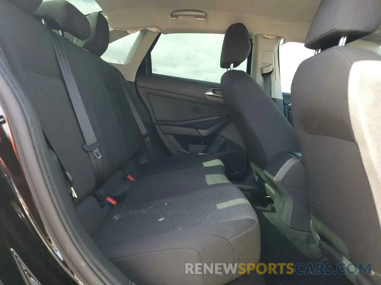 10 Photograph of a damaged car 3VWC57BU1KM198978 VOLKSWAGEN JETTA 2019