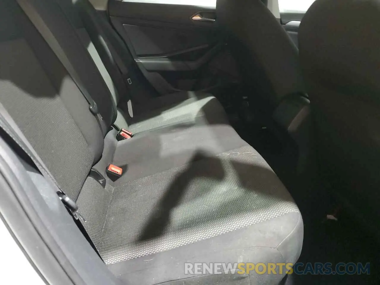 10 Photograph of a damaged car 3VWC57BU1KM239397 VOLKSWAGEN JETTA 2019