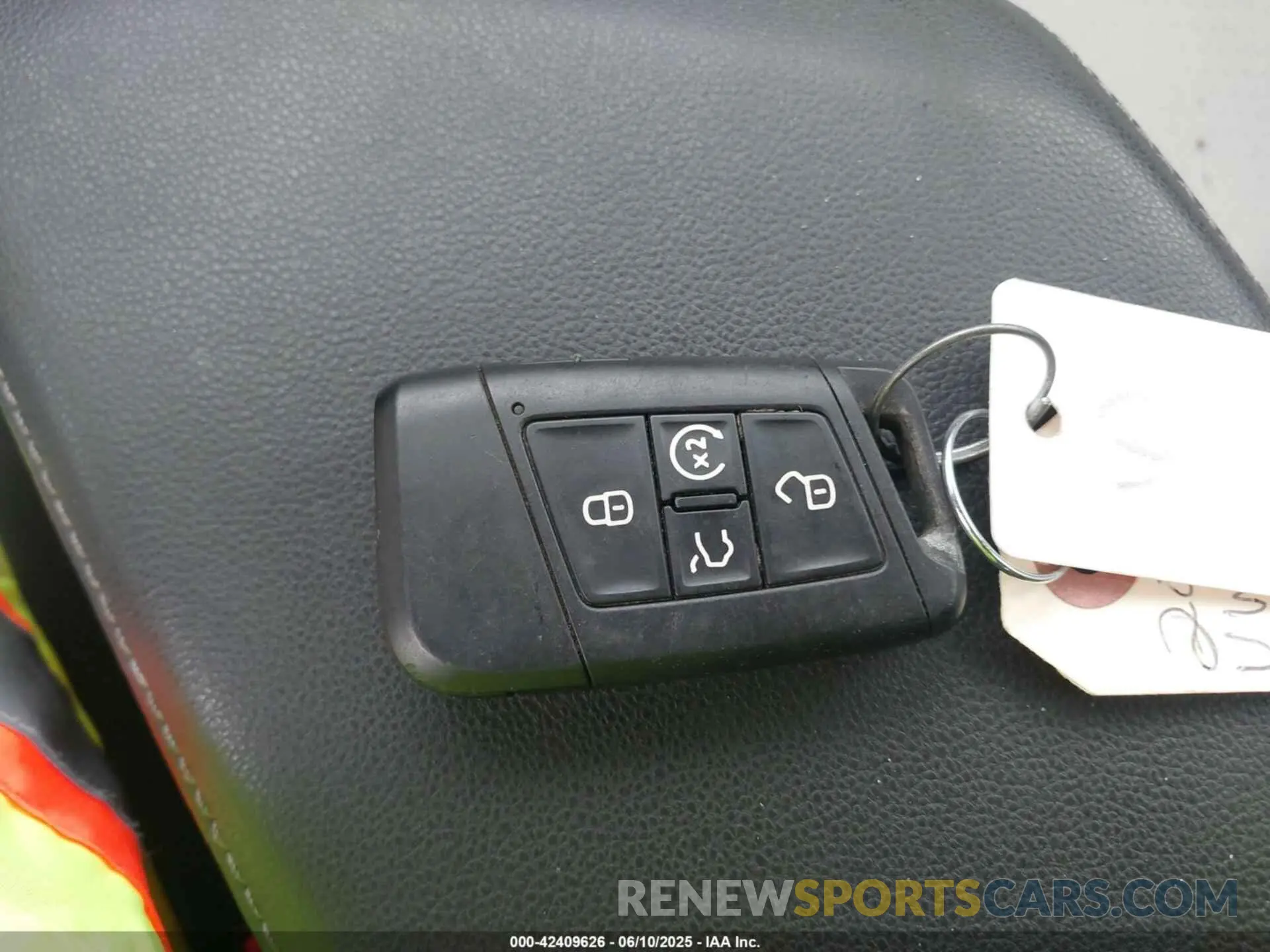 11 Photograph of a damaged car 3VWC57BU1KM240209 VOLKSWAGEN JETTA 2019