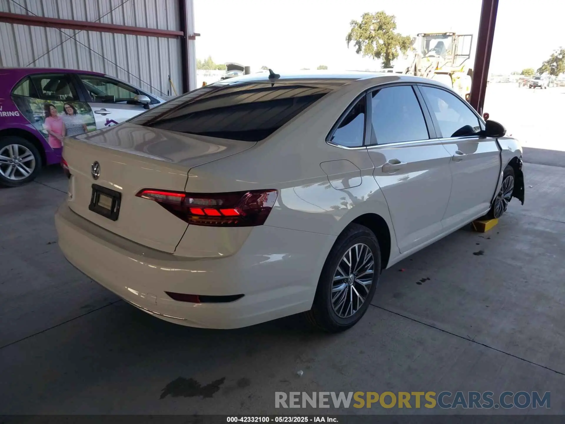 4 Photograph of a damaged car 3VWC57BU1KM249749 VOLKSWAGEN JETTA 2019