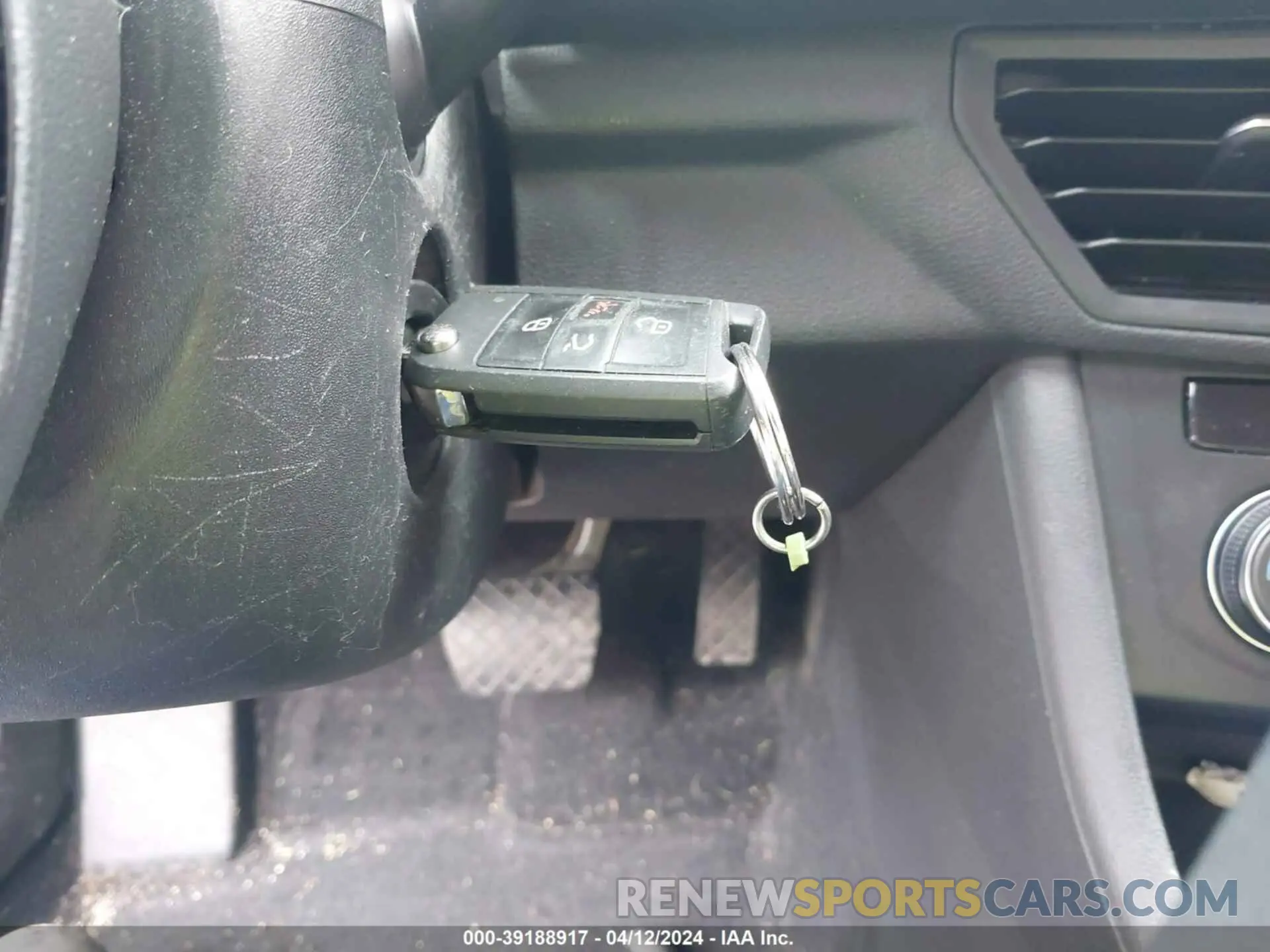 11 Photograph of a damaged car 3VWC57BU2KM023753 VOLKSWAGEN JETTA 2019