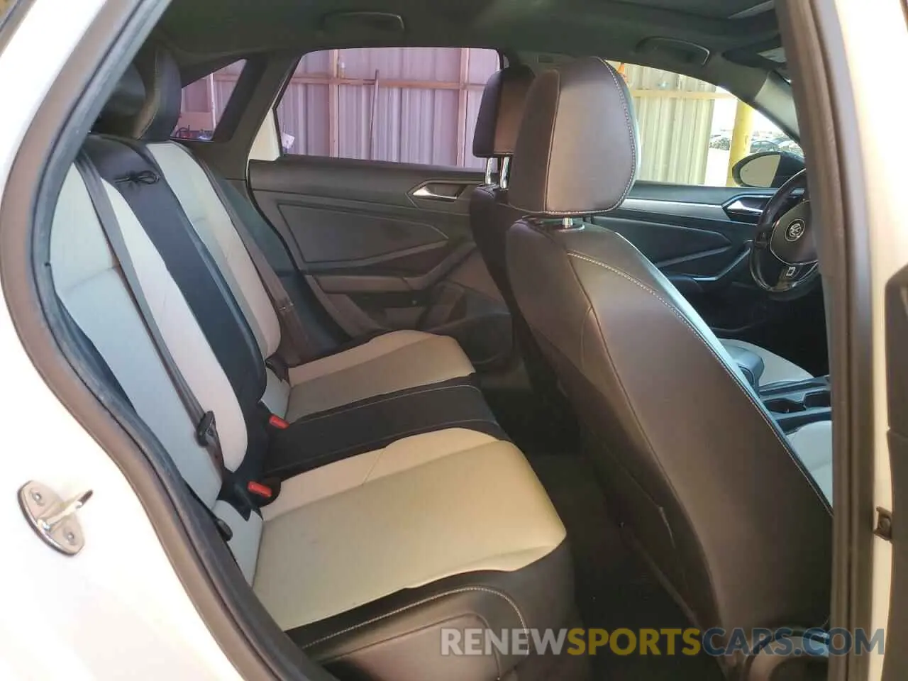 10 Photograph of a damaged car 3VWC57BU2KM025311 VOLKSWAGEN JETTA 2019