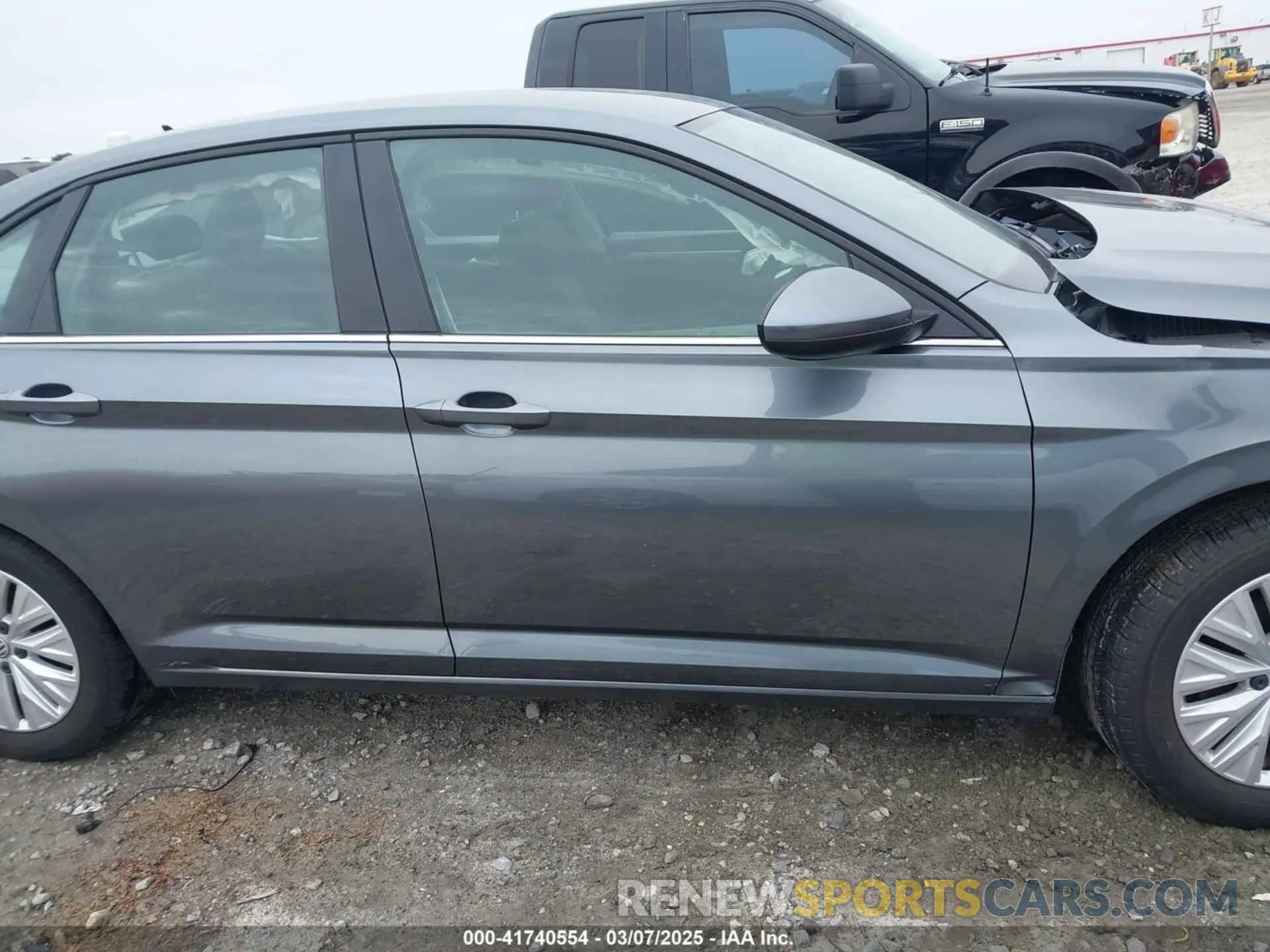 14 Photograph of a damaged car 3VWC57BU2KM029746 VOLKSWAGEN JETTA 2019