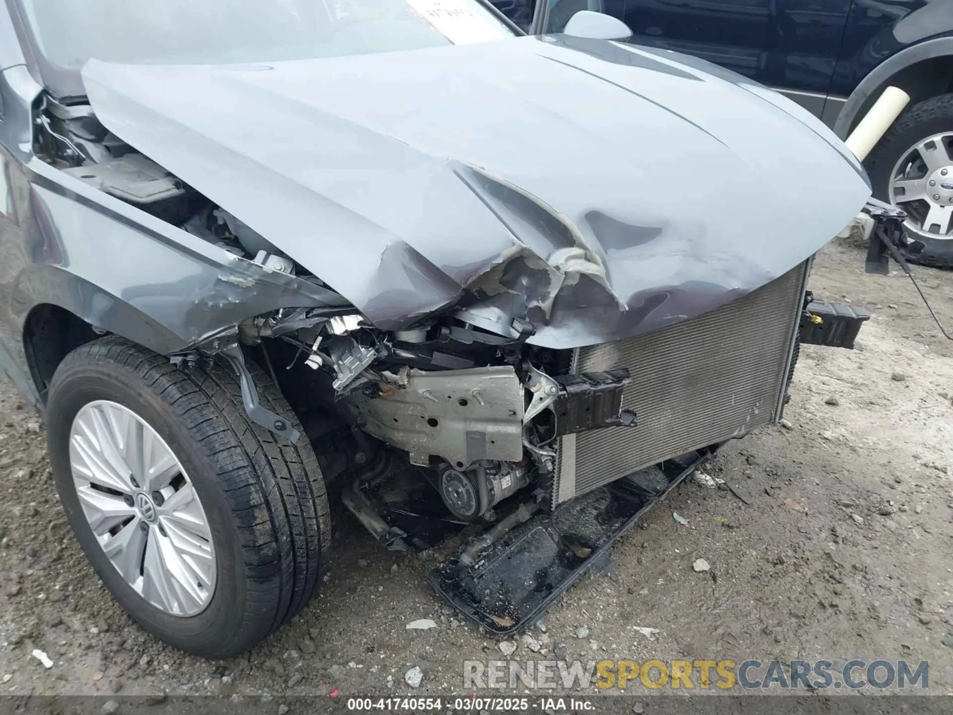 6 Photograph of a damaged car 3VWC57BU2KM029746 VOLKSWAGEN JETTA 2019