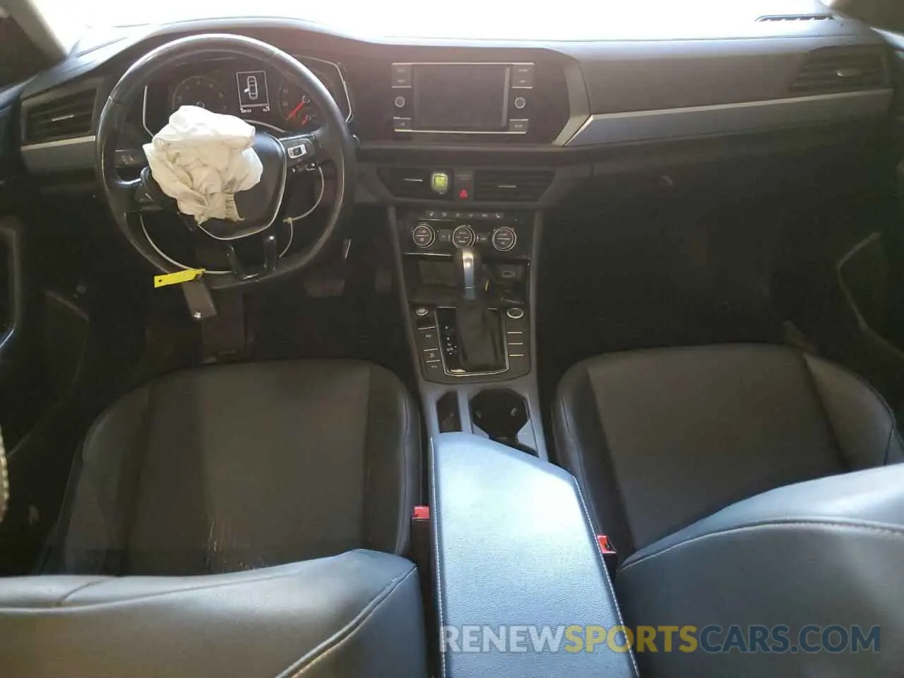 8 Photograph of a damaged car 3VWC57BU2KM100136 VOLKSWAGEN JETTA 2019