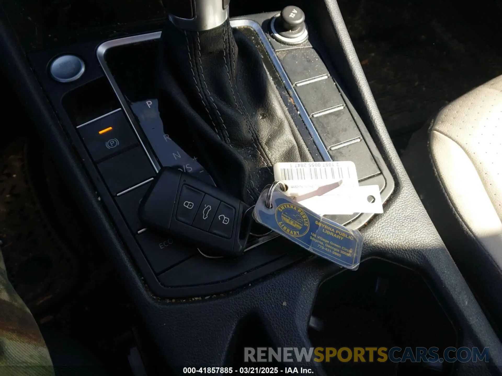 11 Photograph of a damaged car 3VWC57BU2KM102114 VOLKSWAGEN JETTA 2019