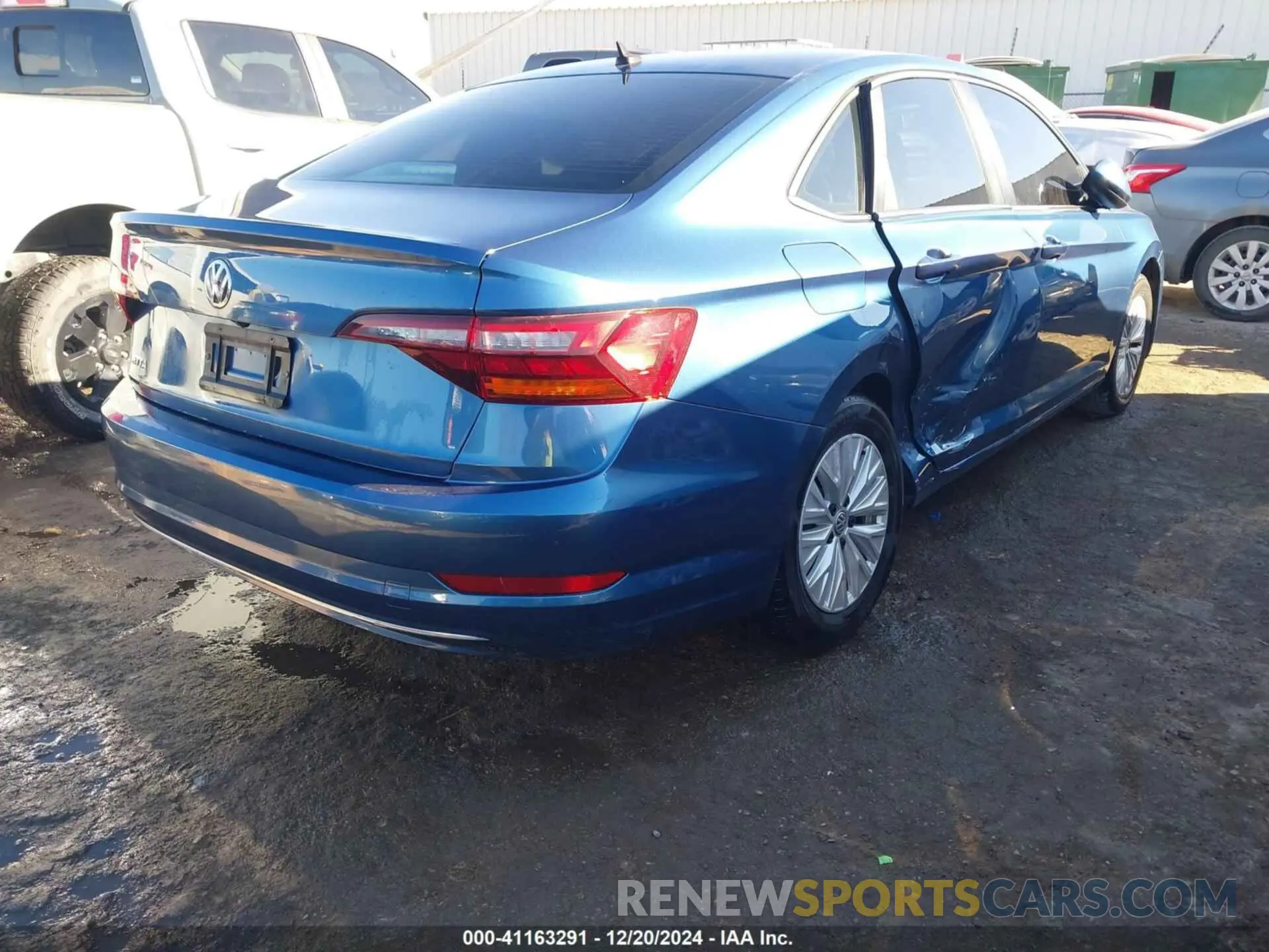 4 Photograph of a damaged car 3VWC57BU2KM105188 VOLKSWAGEN JETTA 2019