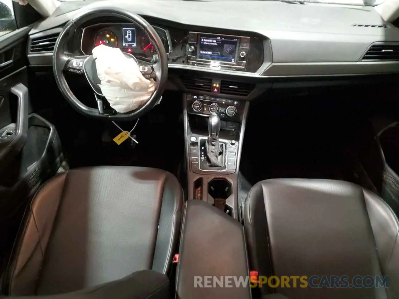 8 Photograph of a damaged car 3VWC57BU2KM118734 VOLKSWAGEN JETTA 2019