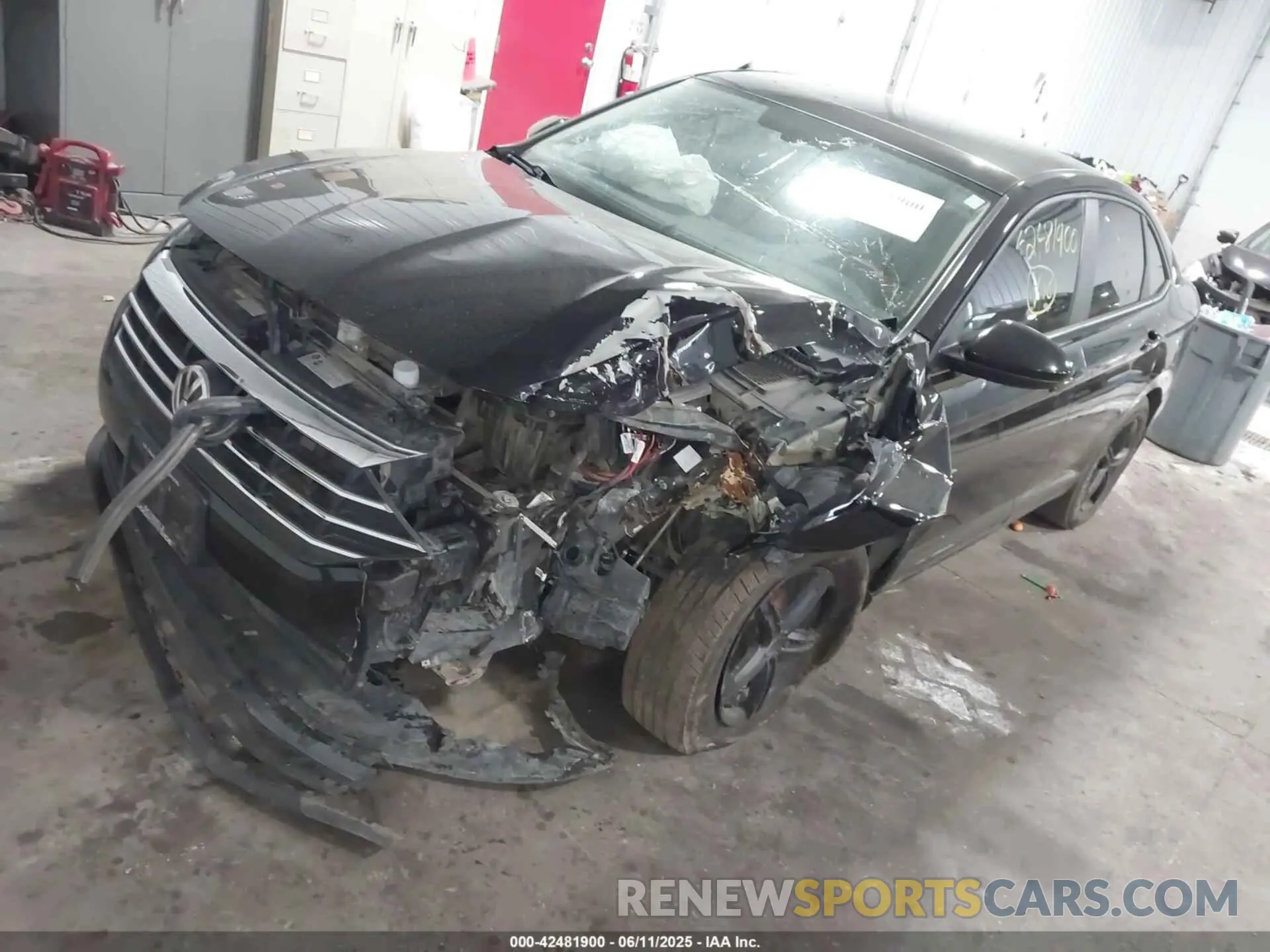 2 Photograph of a damaged car 3VWC57BU2KM124050 VOLKSWAGEN JETTA 2019