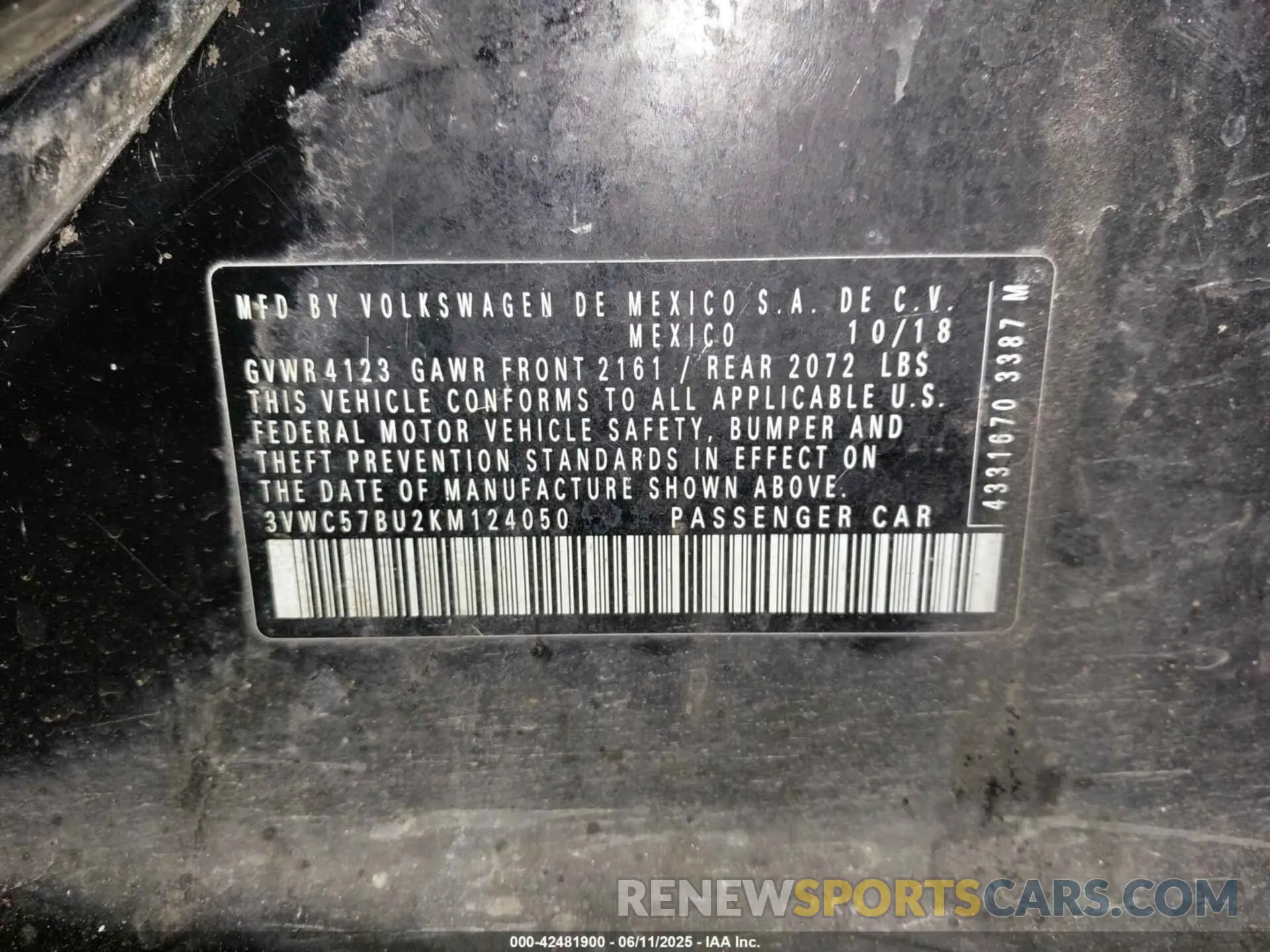 9 Photograph of a damaged car 3VWC57BU2KM124050 VOLKSWAGEN JETTA 2019