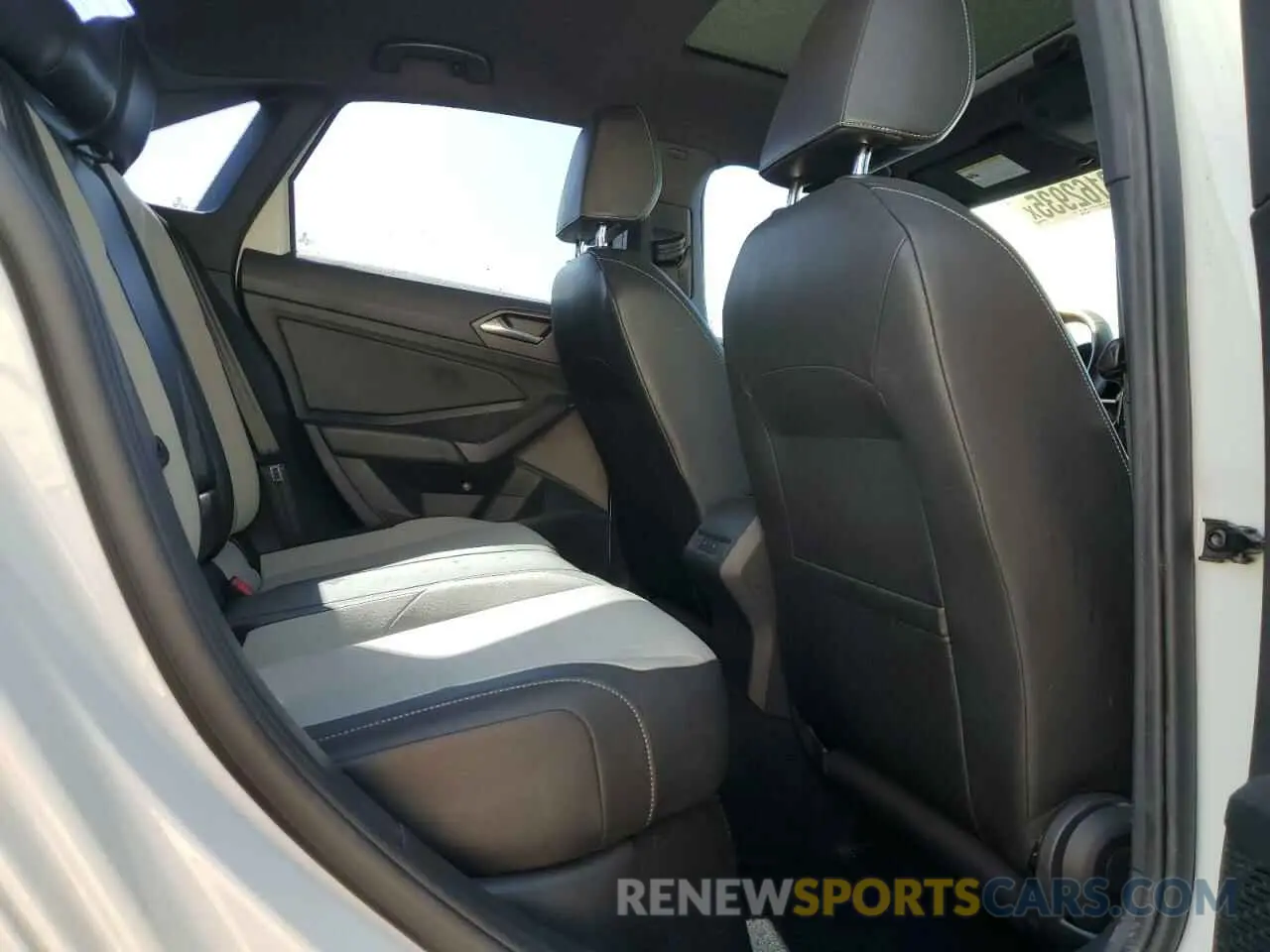 10 Photograph of a damaged car 3VWC57BU2KM177492 VOLKSWAGEN JETTA 2019