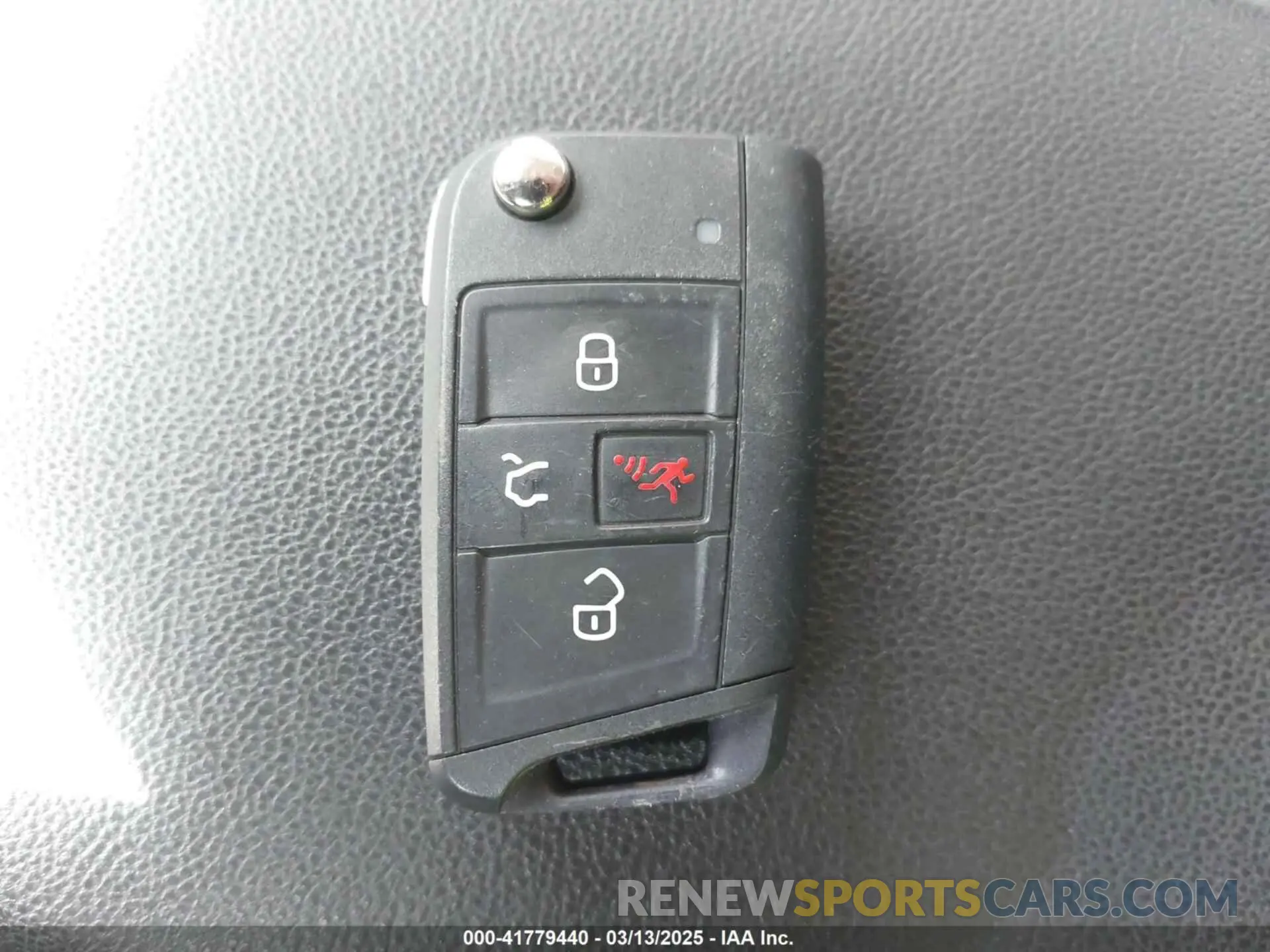 11 Photograph of a damaged car 3VWC57BU2KM236671 VOLKSWAGEN JETTA 2019