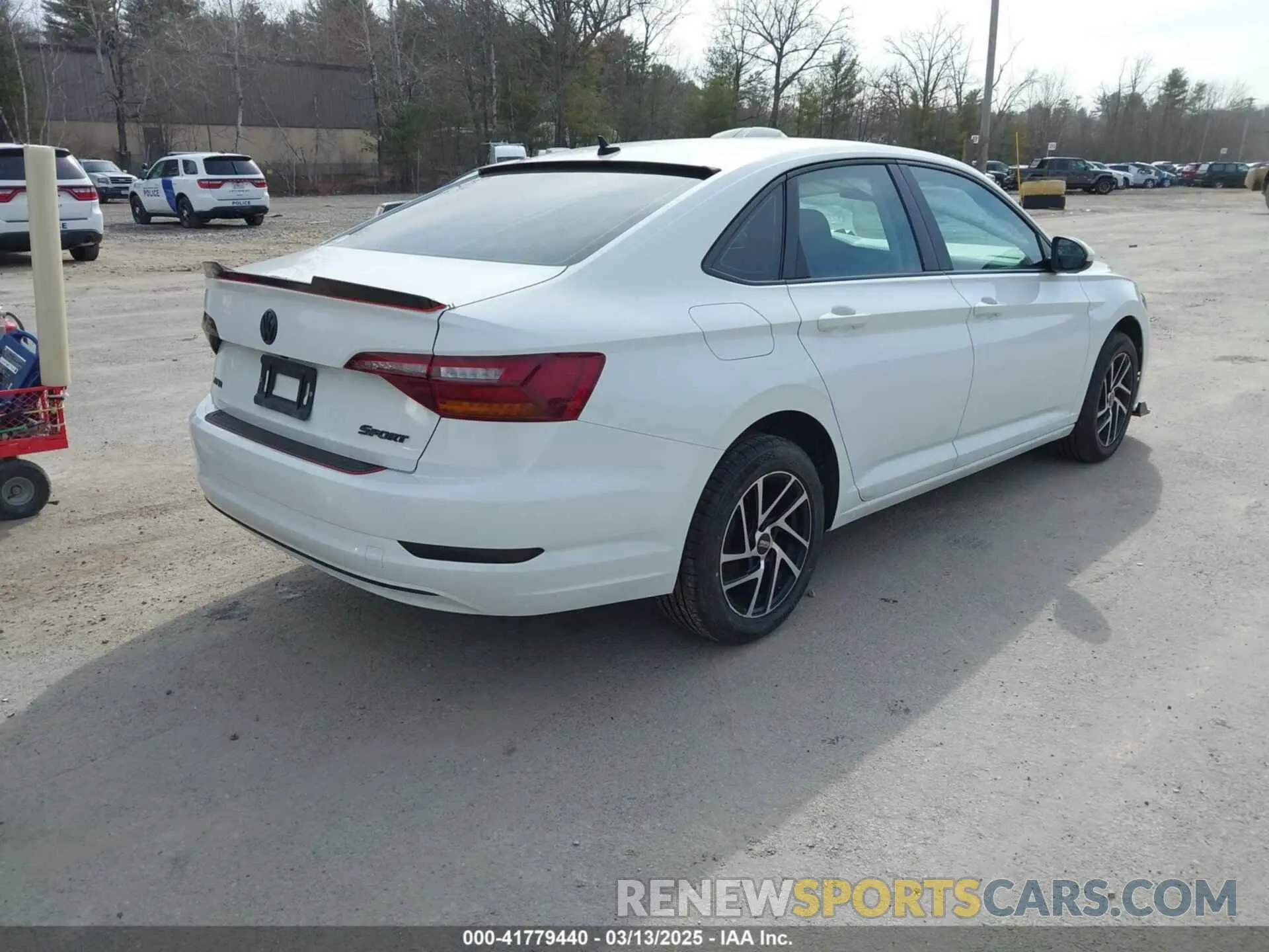 4 Photograph of a damaged car 3VWC57BU2KM236671 VOLKSWAGEN JETTA 2019