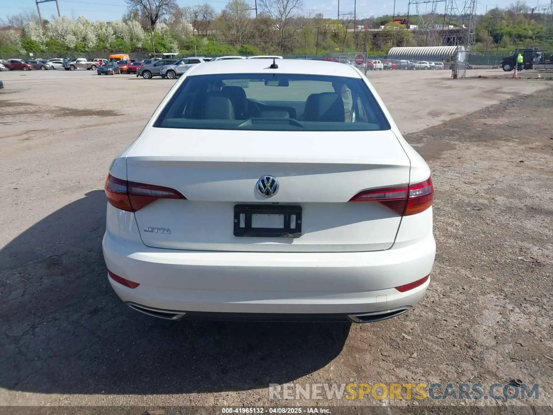 16 Photograph of a damaged car 3VWC57BU2KM243703 VOLKSWAGEN JETTA 2019