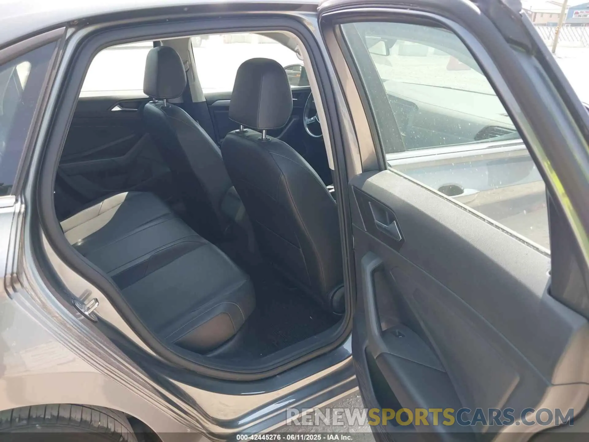 8 Photograph of a damaged car 3VWC57BU3KM007089 VOLKSWAGEN JETTA 2019
