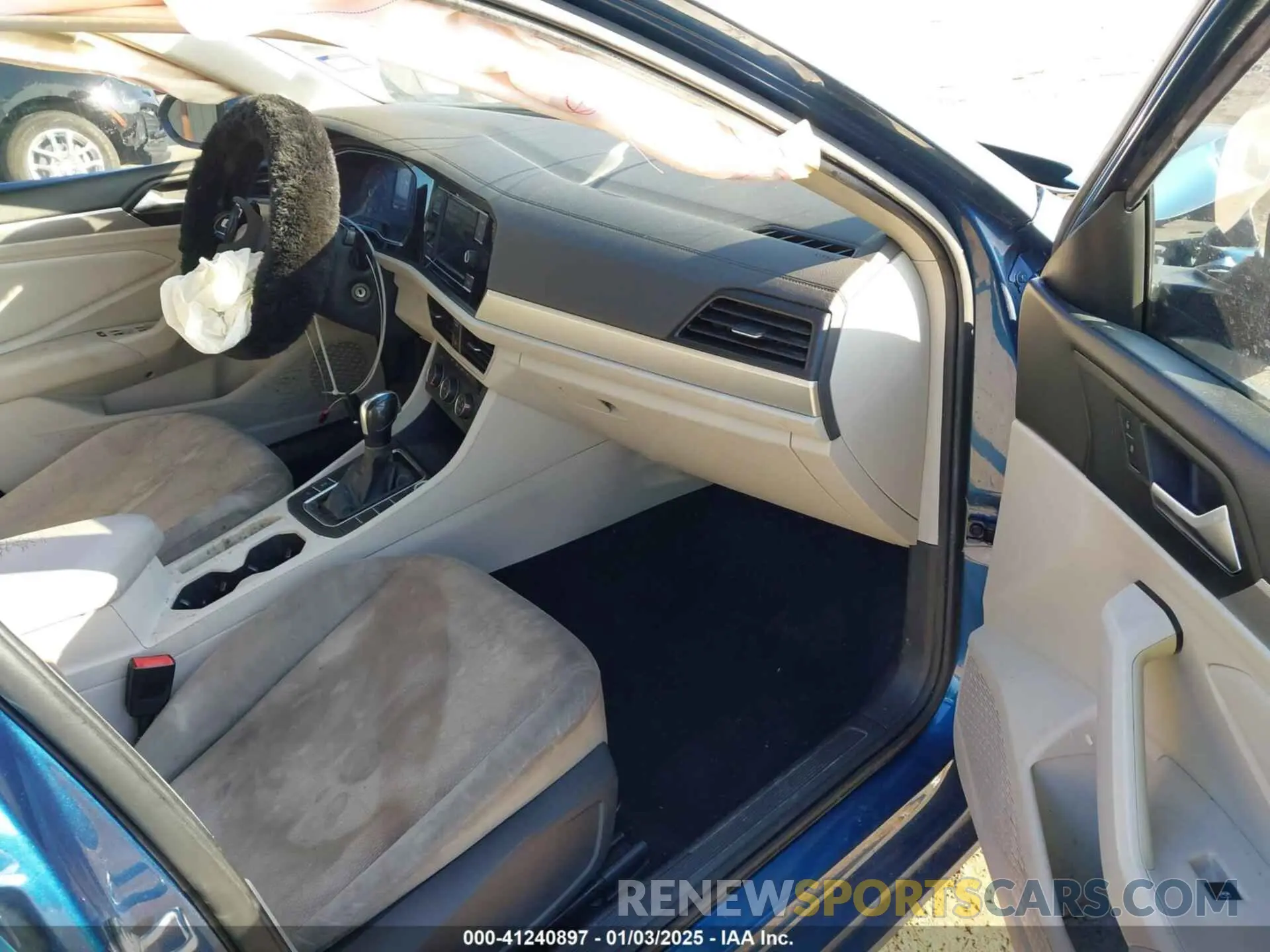 5 Photograph of a damaged car 3VWC57BU3KM040237 VOLKSWAGEN JETTA 2019