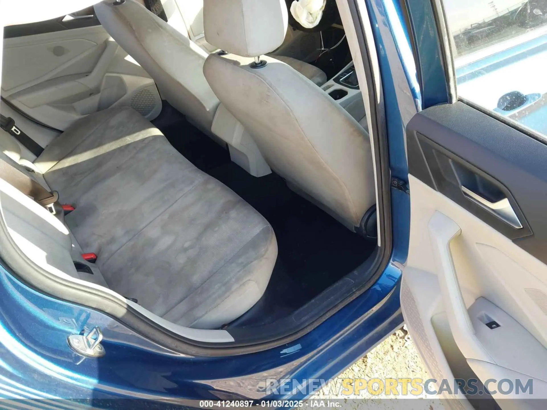 8 Photograph of a damaged car 3VWC57BU3KM040237 VOLKSWAGEN JETTA 2019