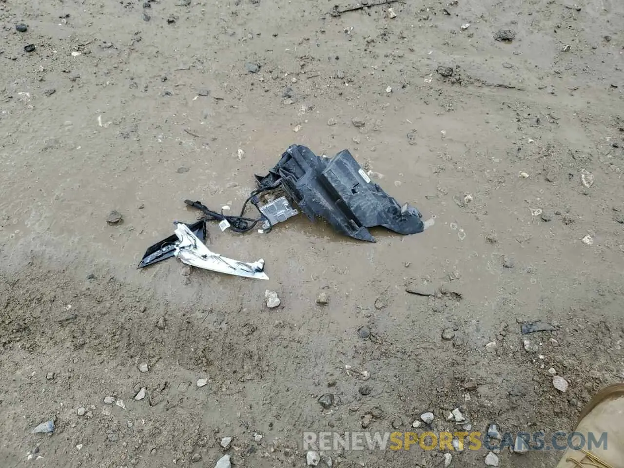12 Photograph of a damaged car 3VWC57BU3KM042070 VOLKSWAGEN JETTA 2019