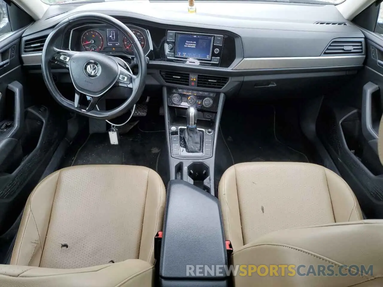 8 Photograph of a damaged car 3VWC57BU3KM042070 VOLKSWAGEN JETTA 2019