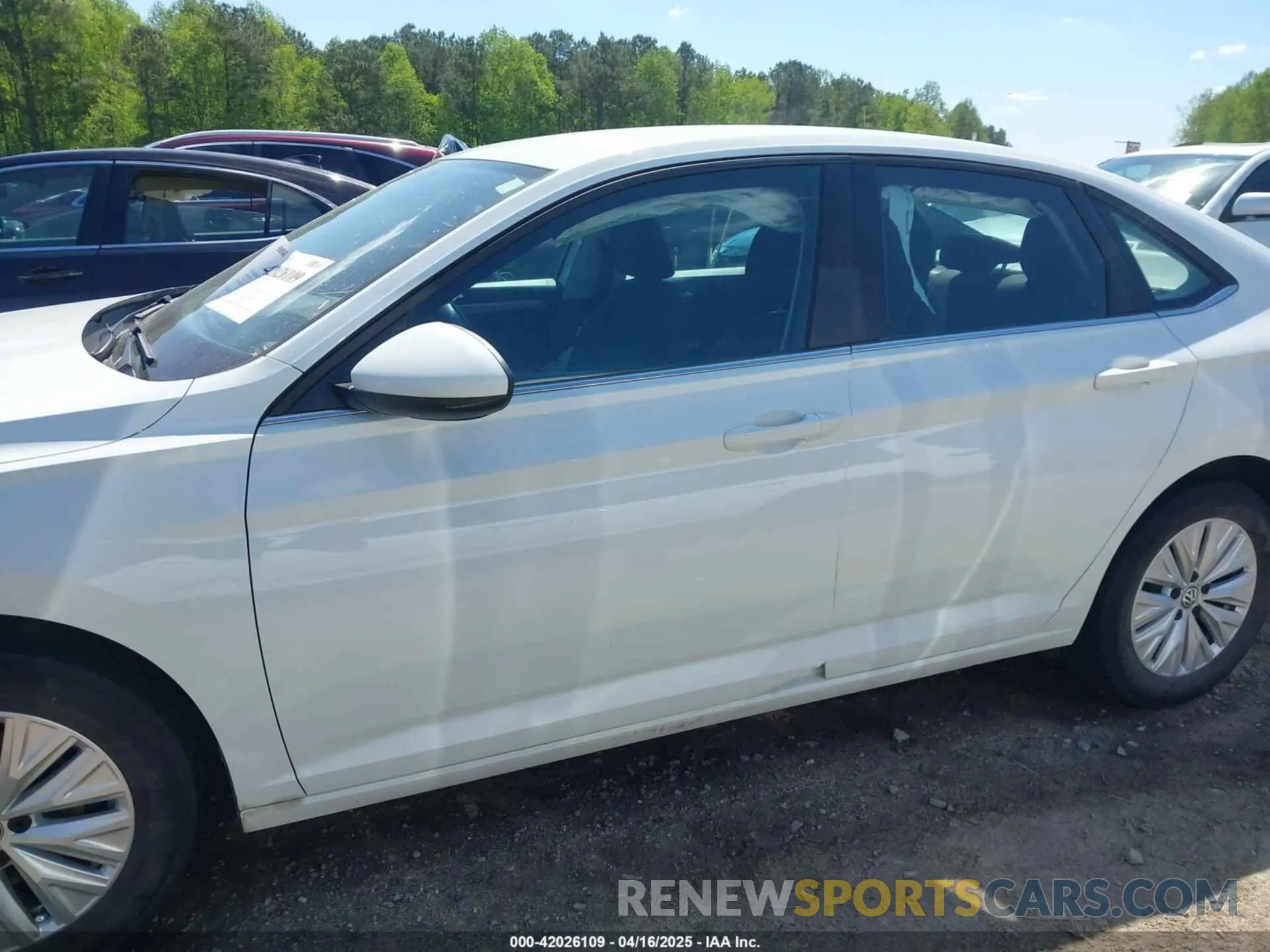 14 Photograph of a damaged car 3VWC57BU3KM062237 VOLKSWAGEN JETTA 2019