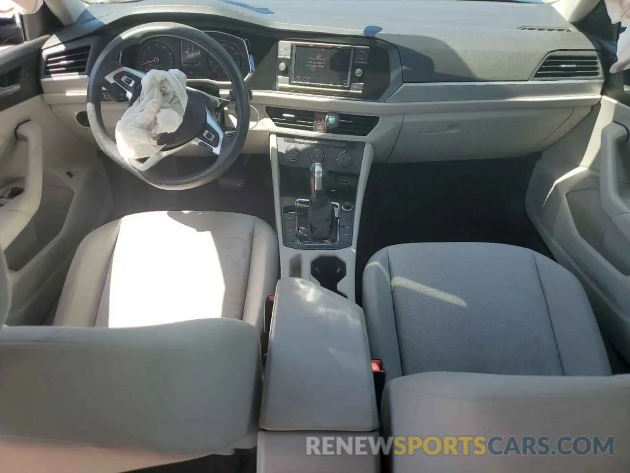 8 Photograph of a damaged car 3VWC57BU3KM066644 VOLKSWAGEN JETTA 2019