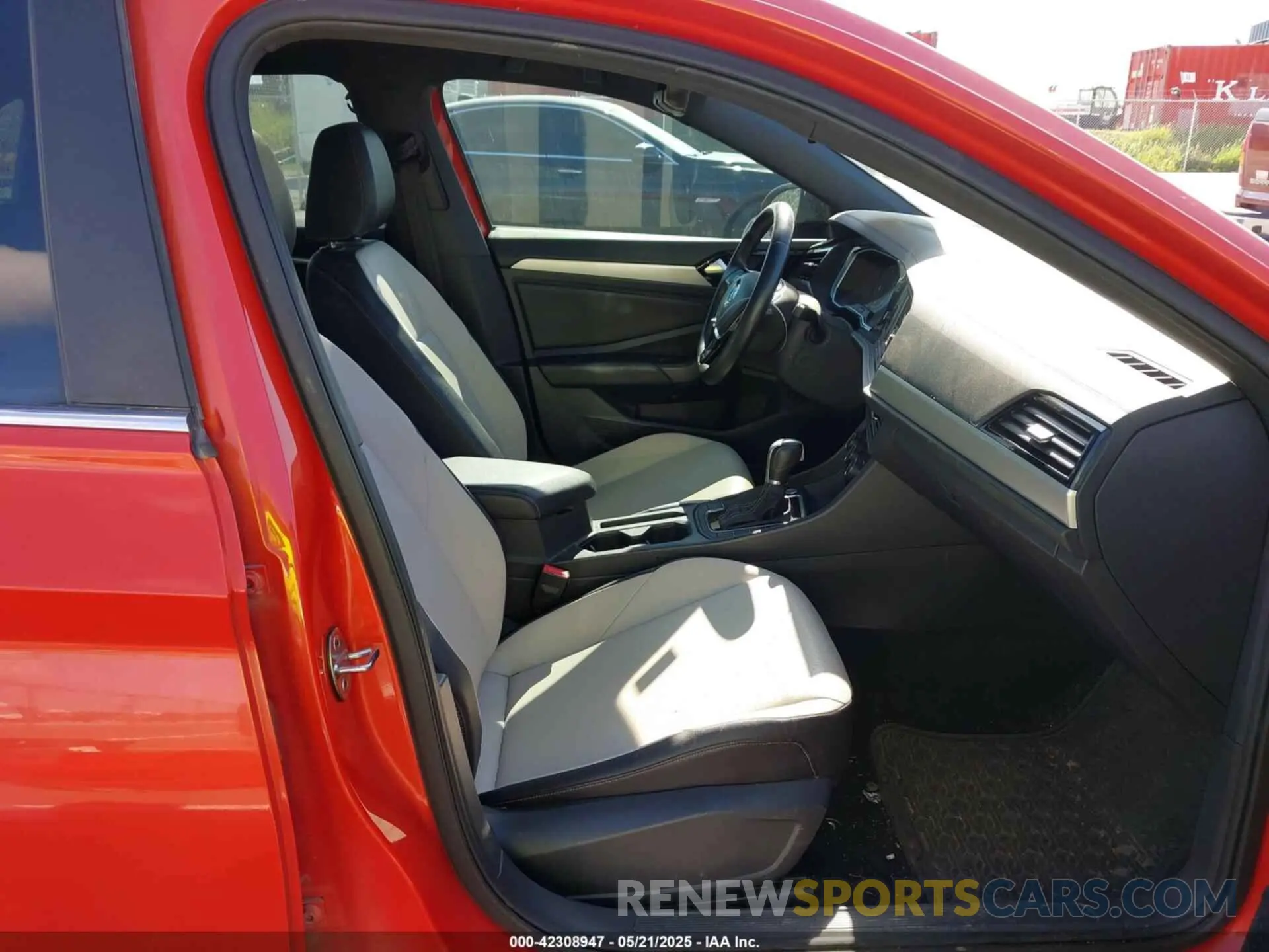 5 Photograph of a damaged car 3VWC57BU3KM068507 VOLKSWAGEN JETTA 2019