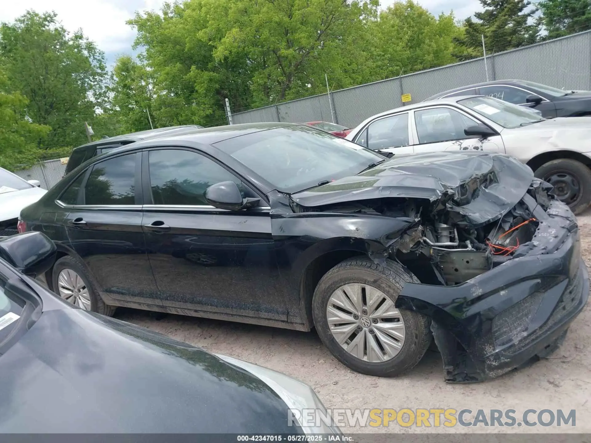 13 Photograph of a damaged car 3VWC57BU3KM142024 VOLKSWAGEN JETTA 2019