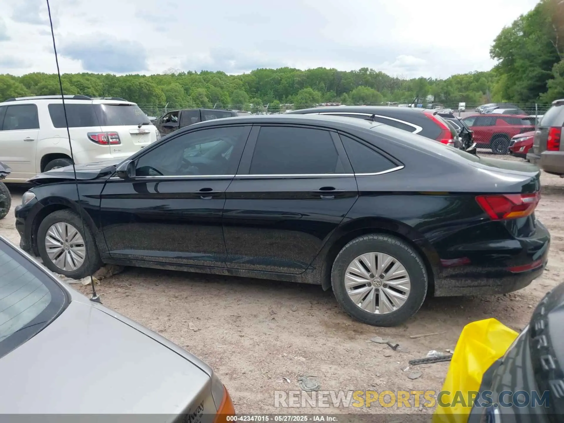 14 Photograph of a damaged car 3VWC57BU3KM142024 VOLKSWAGEN JETTA 2019