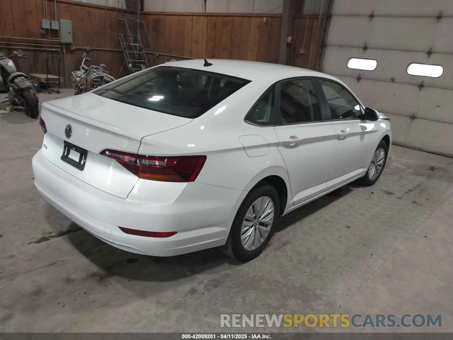 4 Photograph of a damaged car 3VWC57BU3KM226411 VOLKSWAGEN JETTA 2019