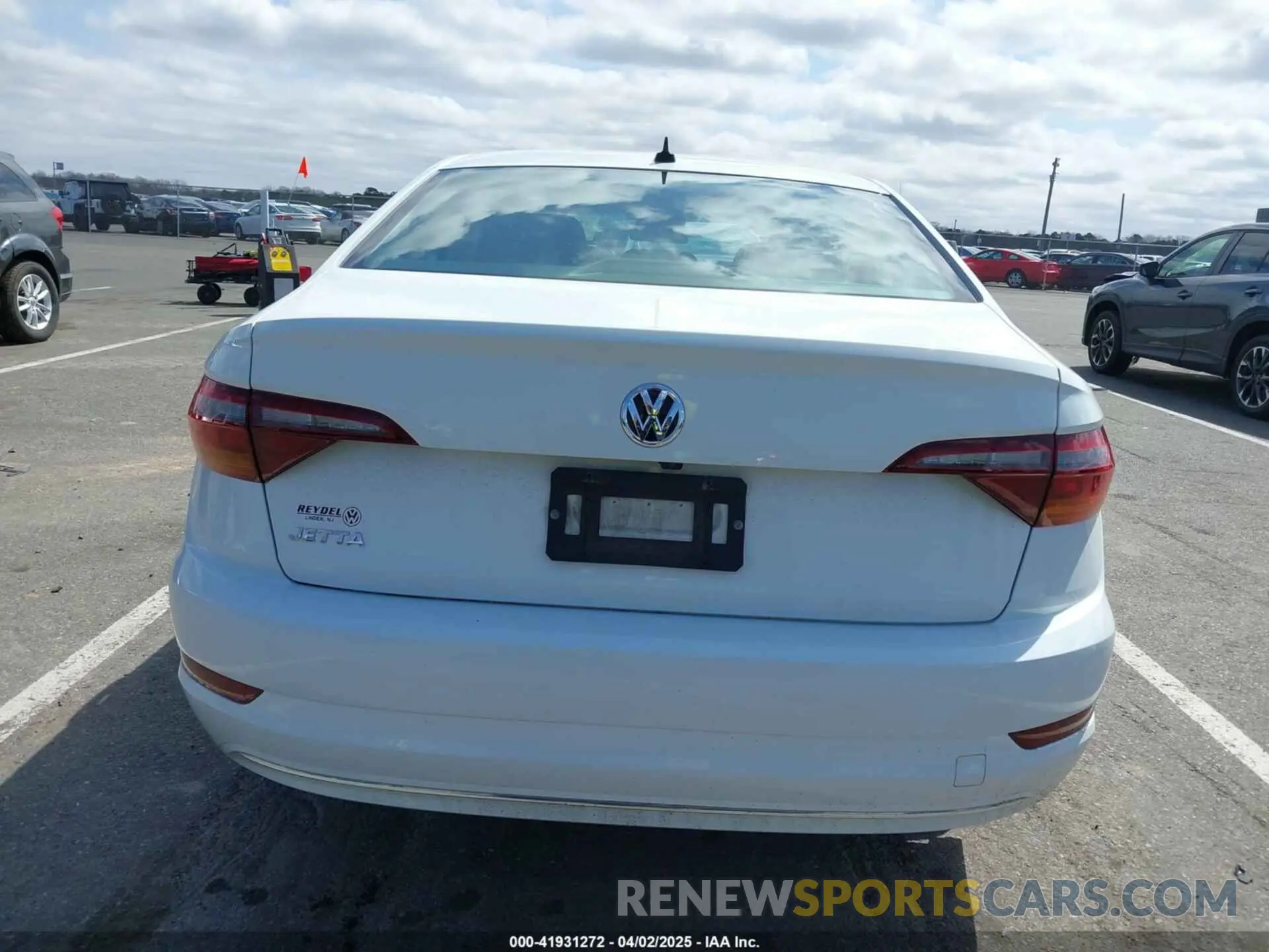 16 Photograph of a damaged car 3VWC57BU3KM249896 VOLKSWAGEN JETTA 2019