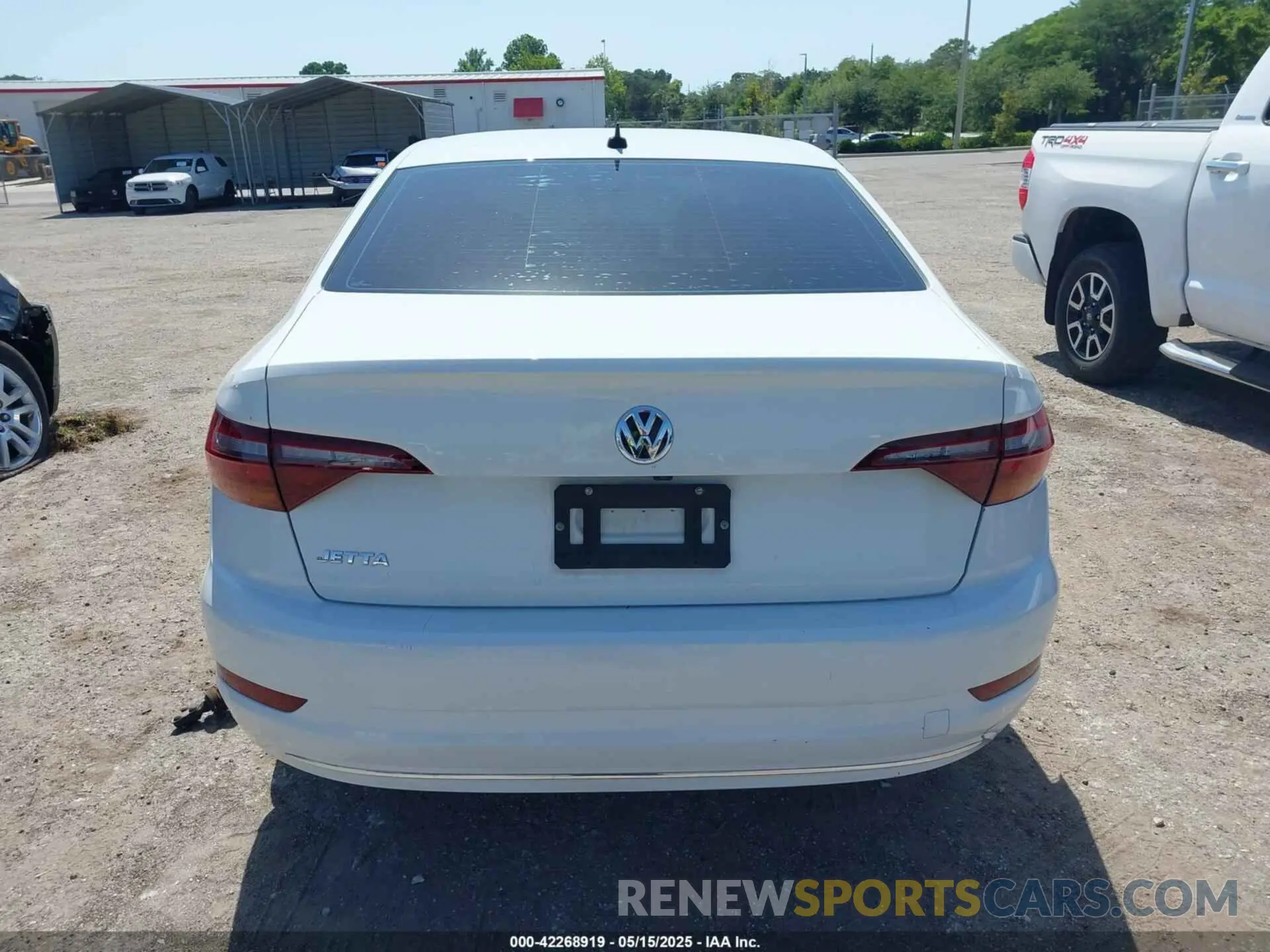 16 Photograph of a damaged car 3VWC57BU3KM273289 VOLKSWAGEN JETTA 2019