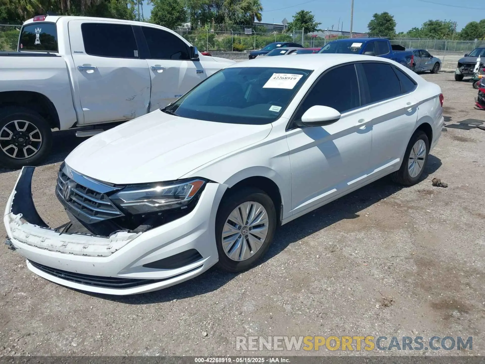 2 Photograph of a damaged car 3VWC57BU3KM273289 VOLKSWAGEN JETTA 2019