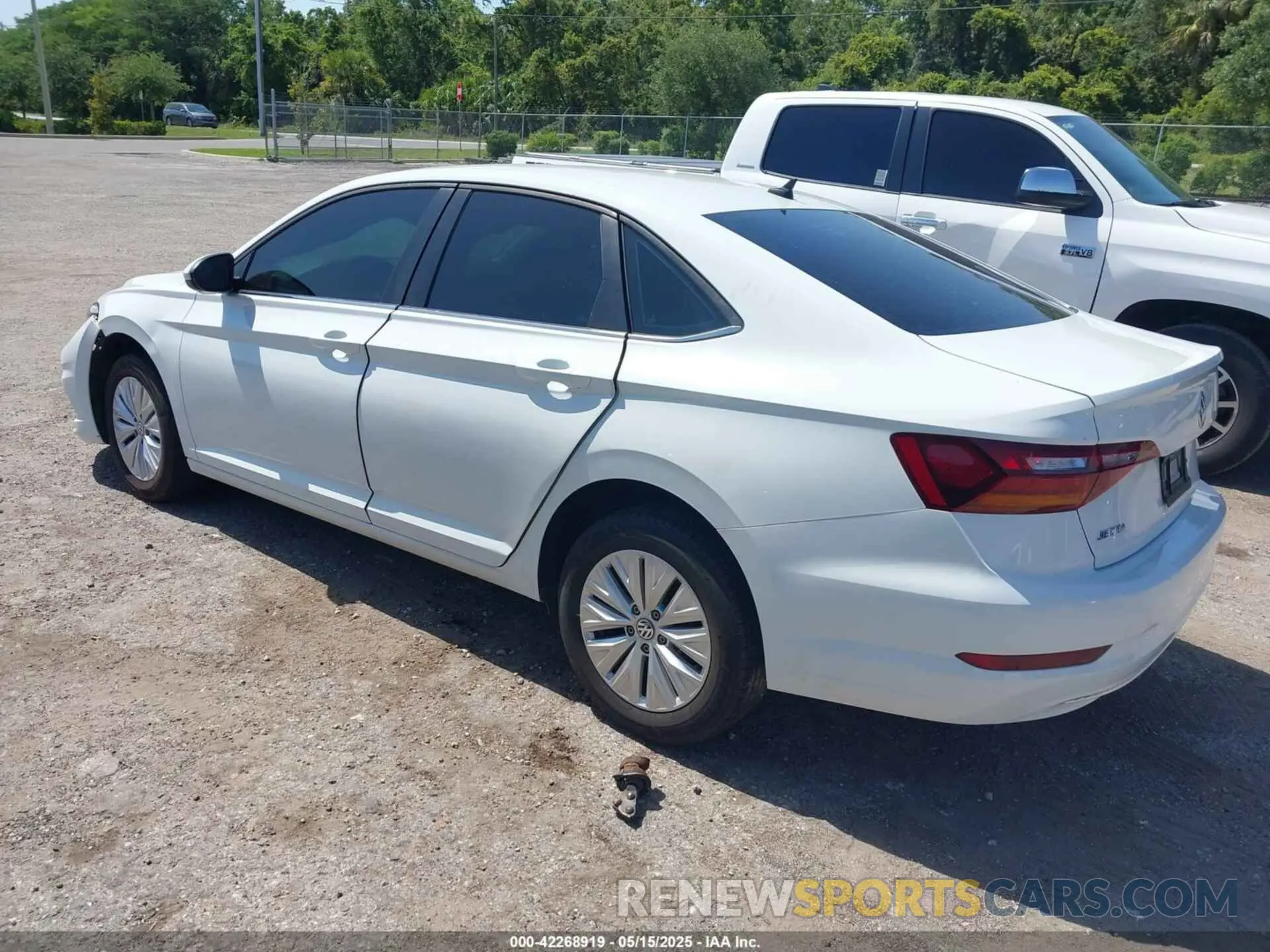 3 Photograph of a damaged car 3VWC57BU3KM273289 VOLKSWAGEN JETTA 2019