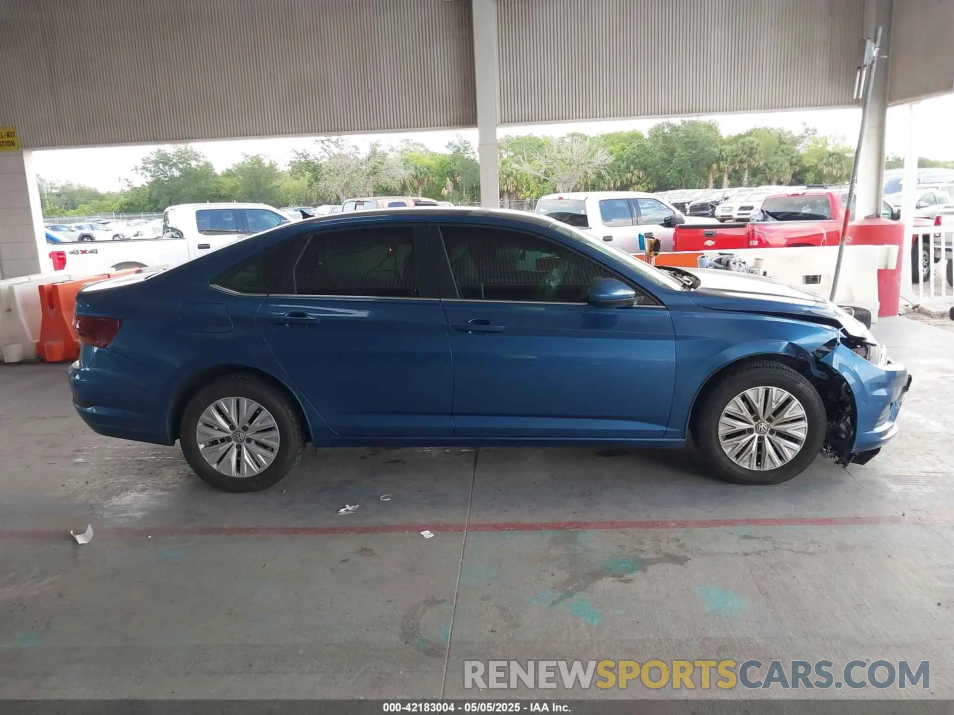 13 Photograph of a damaged car 3VWC57BU4KM005853 VOLKSWAGEN JETTA 2019