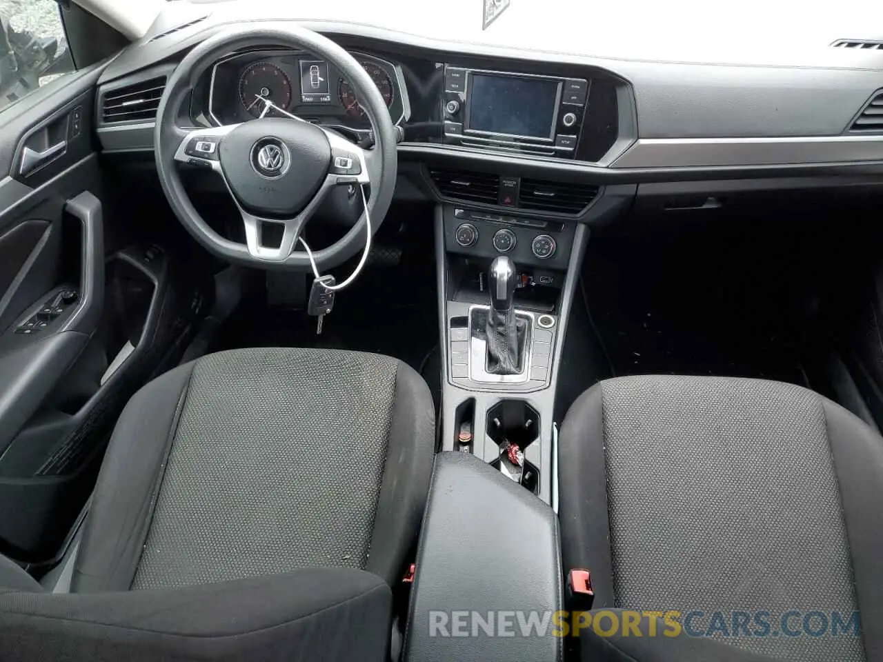 8 Photograph of a damaged car 3VWC57BU4KM031904 VOLKSWAGEN JETTA 2019