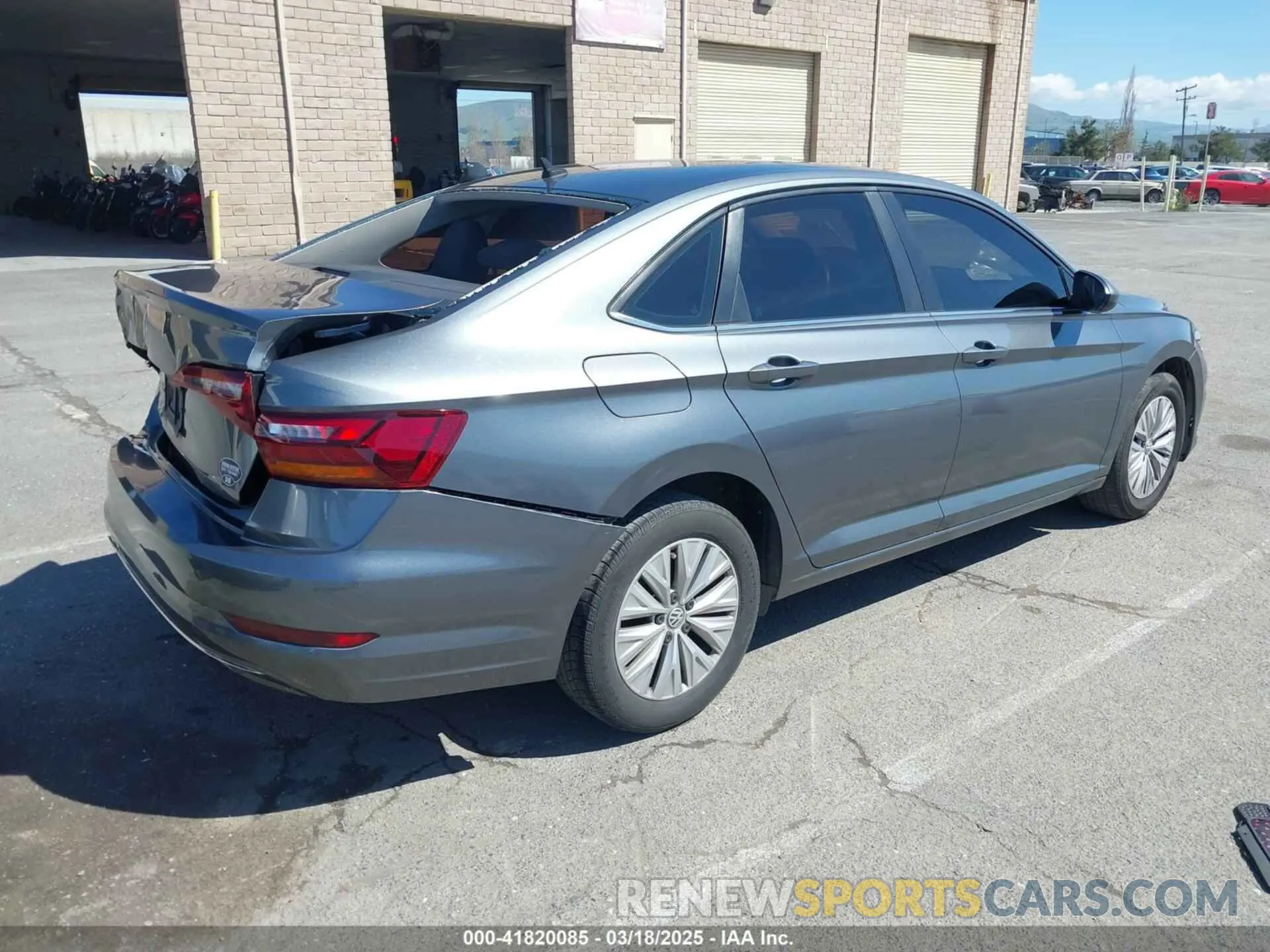 4 Photograph of a damaged car 3VWC57BU4KM039422 VOLKSWAGEN JETTA 2019