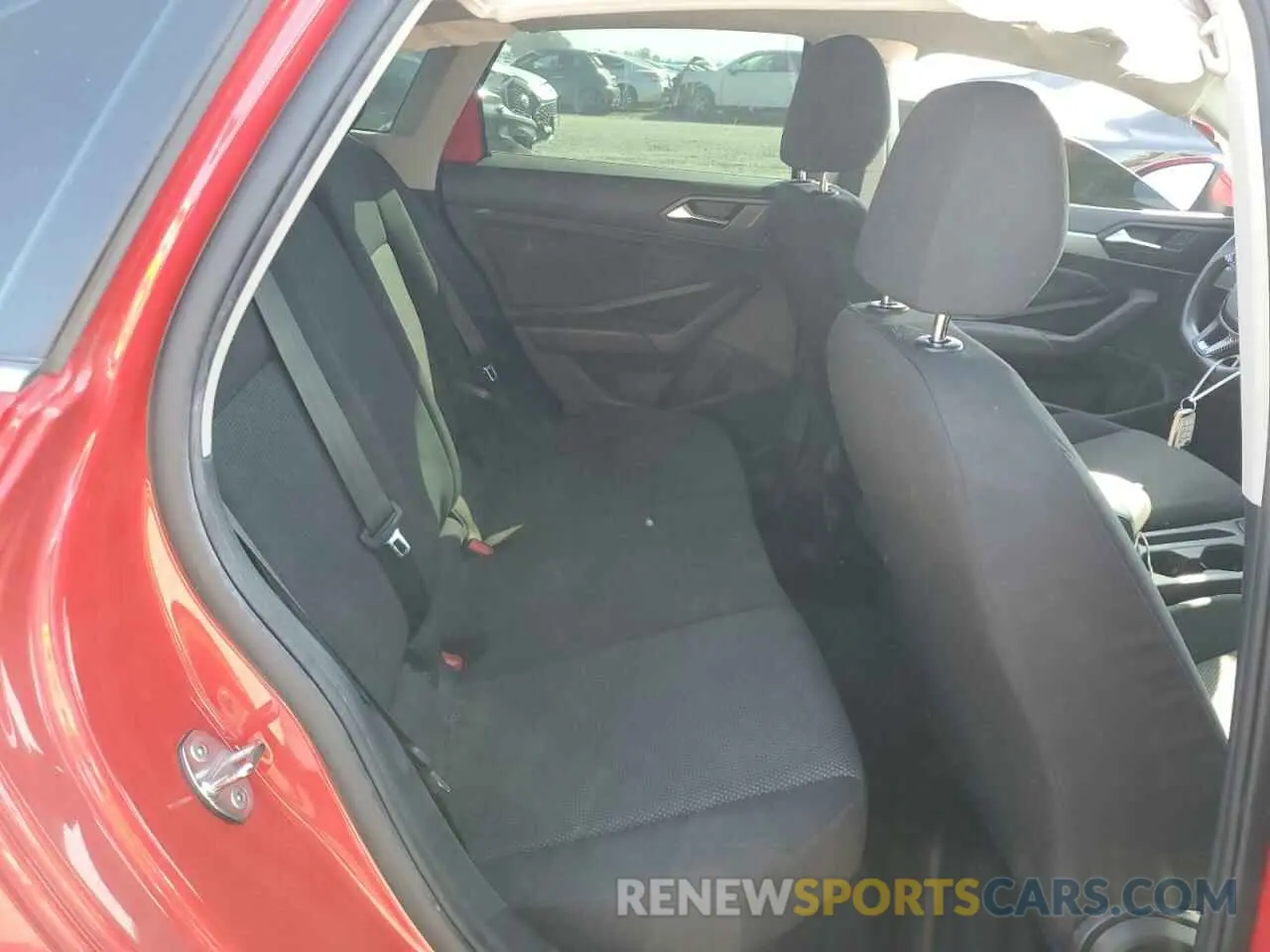 10 Photograph of a damaged car 3VWC57BU4KM055572 VOLKSWAGEN JETTA 2019