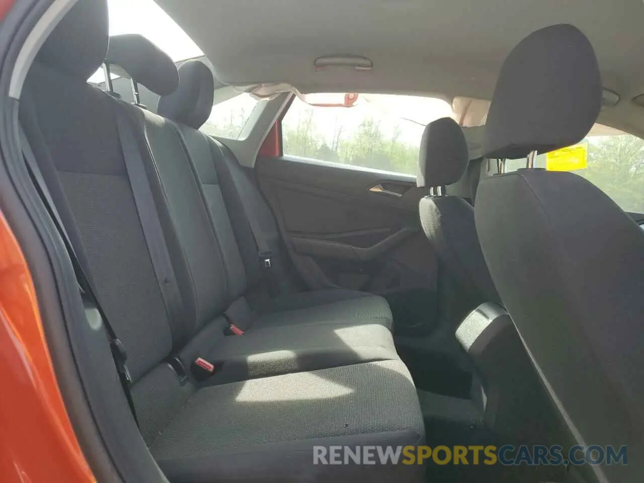 10 Photograph of a damaged car 3VWC57BU4KM055877 VOLKSWAGEN JETTA 2019