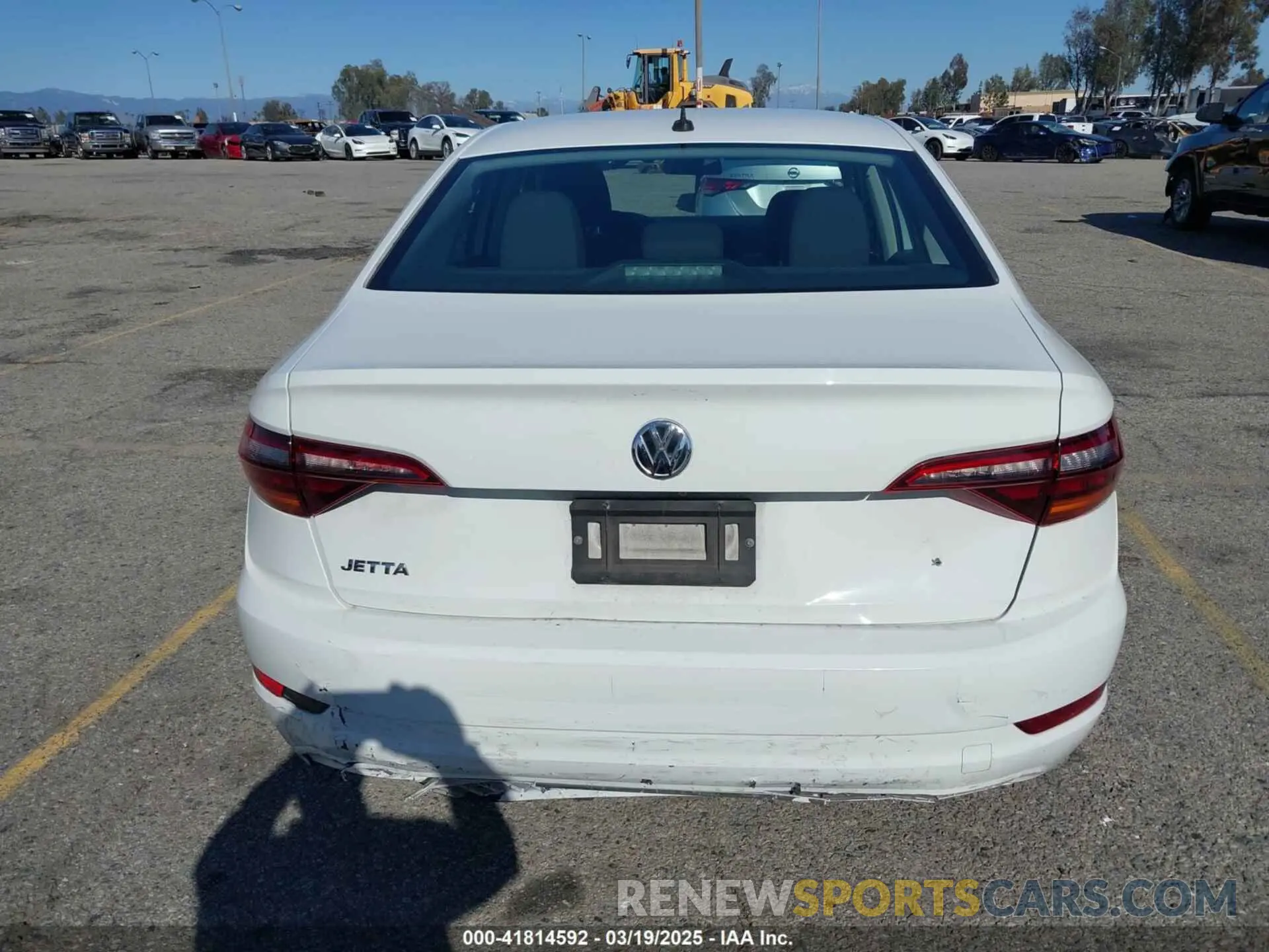 16 Photograph of a damaged car 3VWC57BU4KM057788 VOLKSWAGEN JETTA 2019