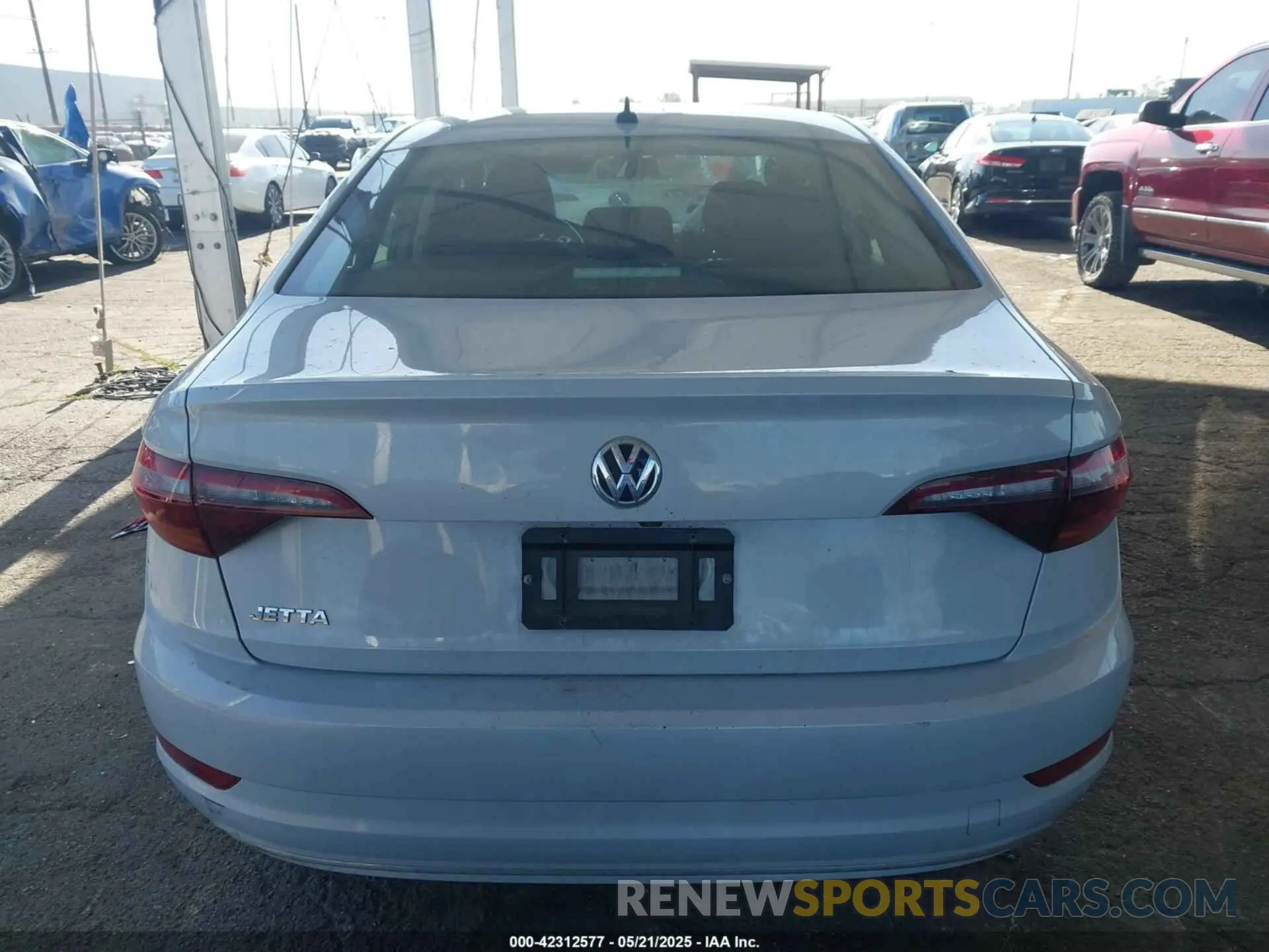 16 Photograph of a damaged car 3VWC57BU4KM074087 VOLKSWAGEN JETTA 2019