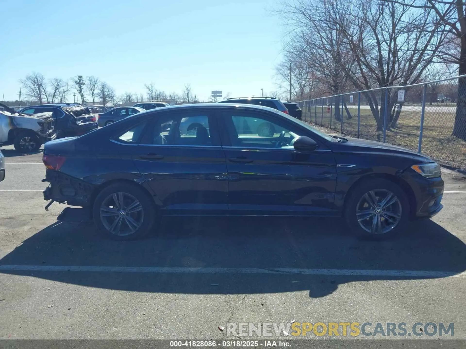 13 Photograph of a damaged car 3VWC57BU4KM098339 VOLKSWAGEN JETTA 2019
