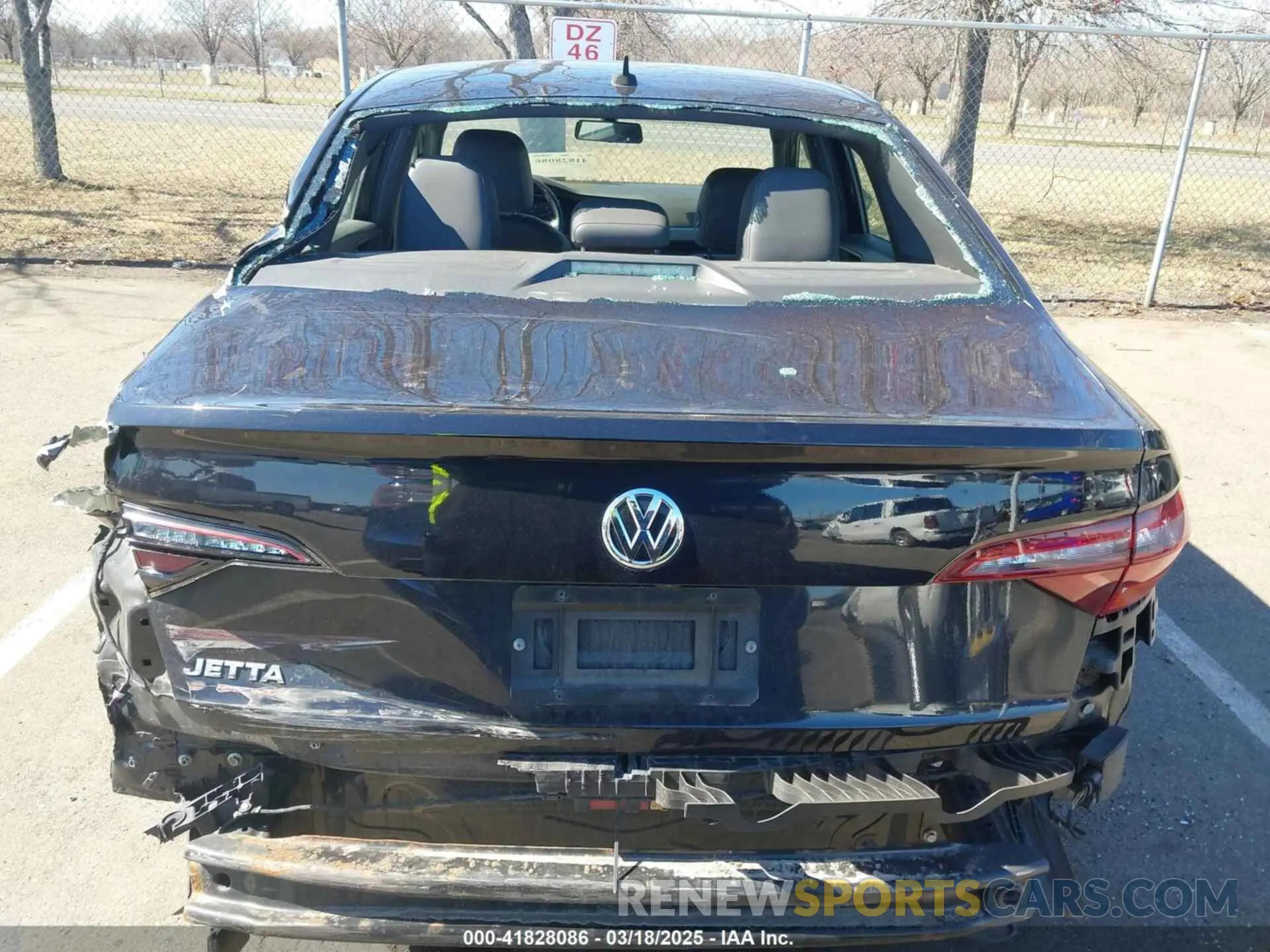 16 Photograph of a damaged car 3VWC57BU4KM098339 VOLKSWAGEN JETTA 2019