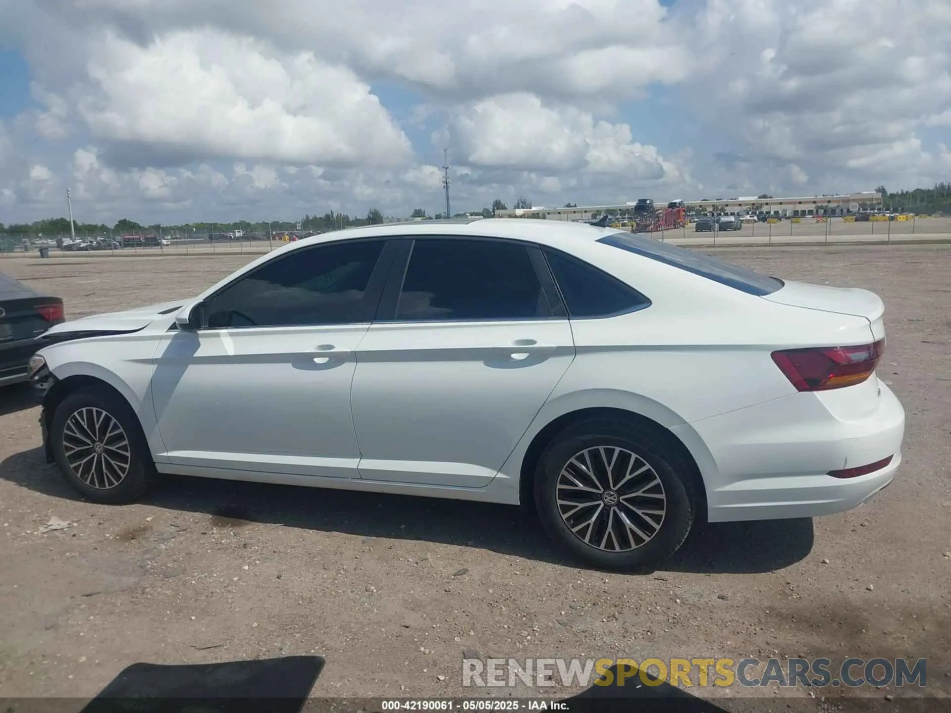 15 Photograph of a damaged car 3VWC57BU4KM201713 VOLKSWAGEN JETTA 2019