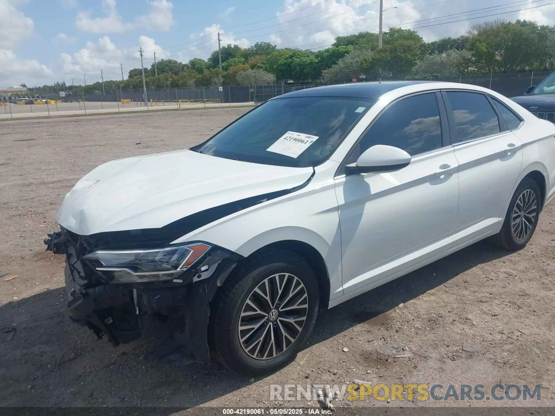 2 Photograph of a damaged car 3VWC57BU4KM201713 VOLKSWAGEN JETTA 2019