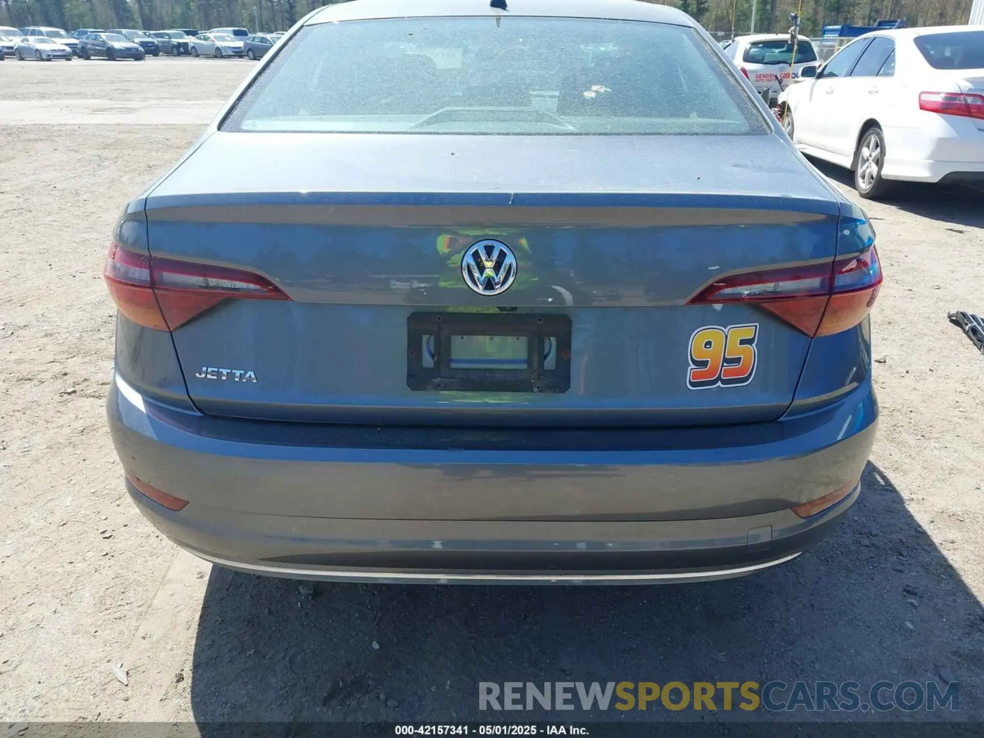 17 Photograph of a damaged car 3VWC57BU5KM047920 VOLKSWAGEN JETTA 2019
